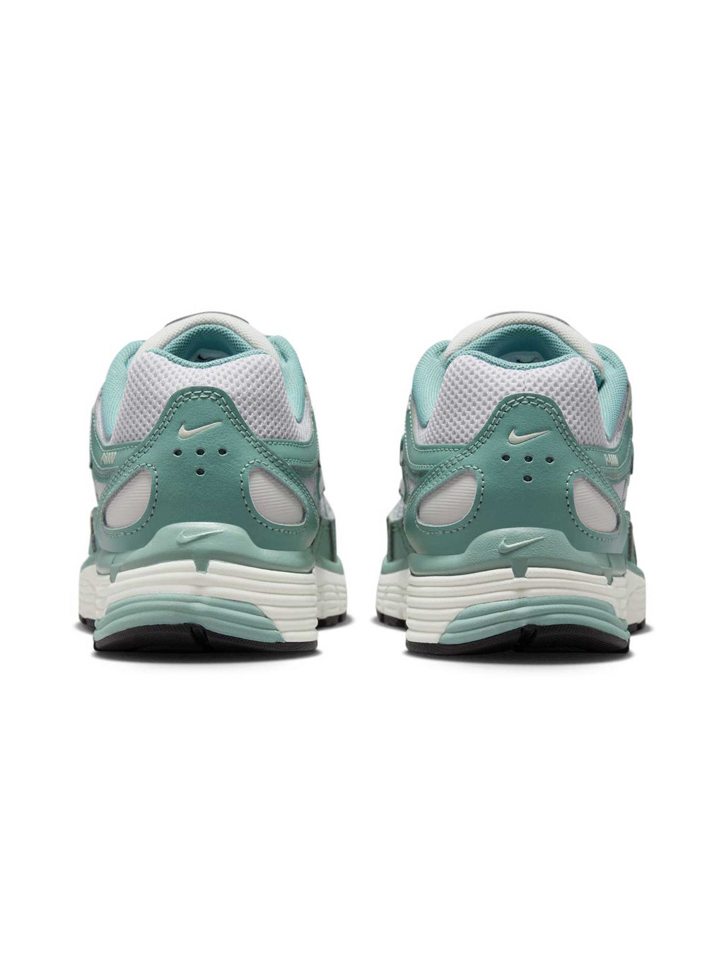 NIKE Обувки W P-6000