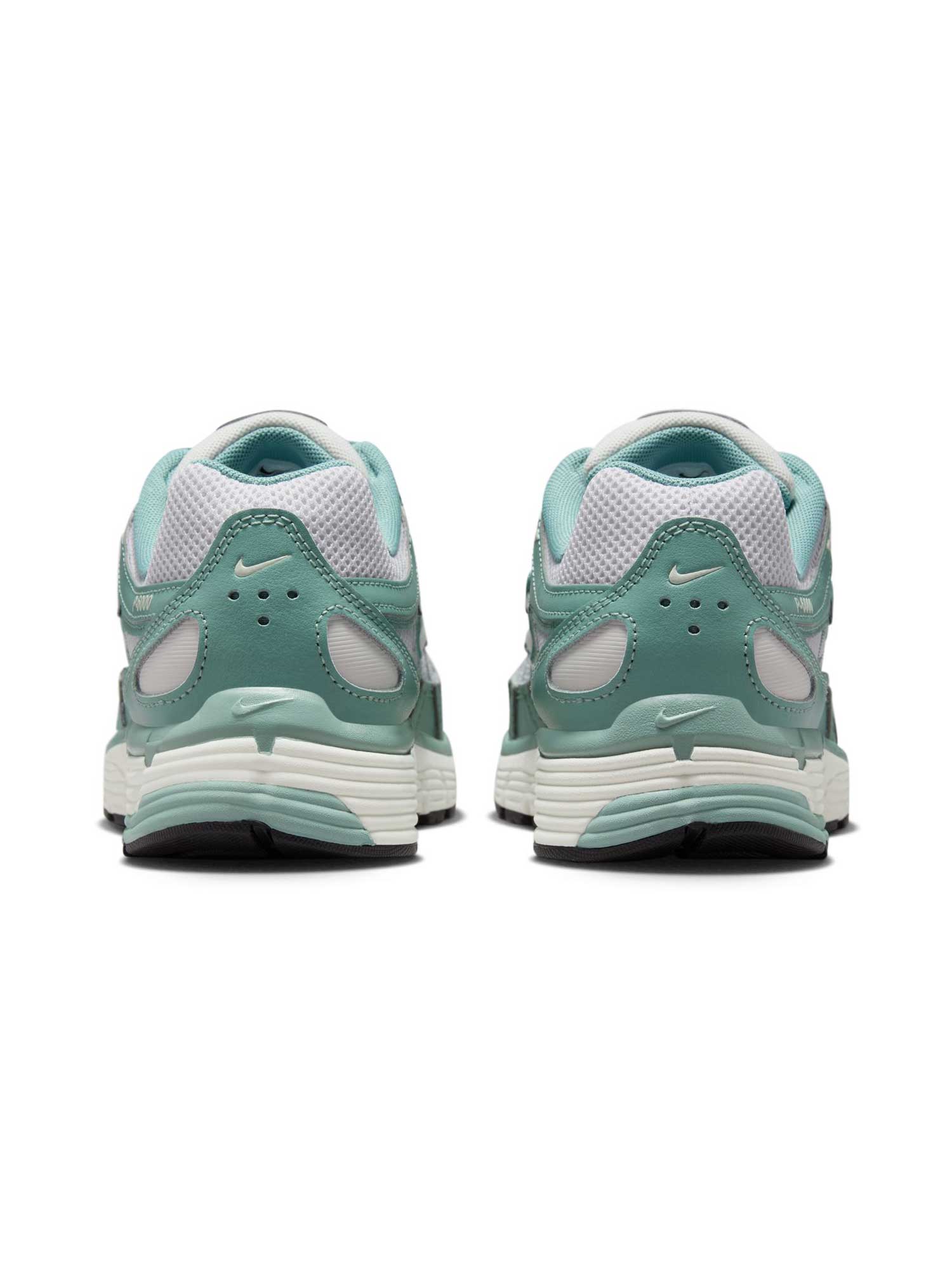 NIKE Обувки W P-6000