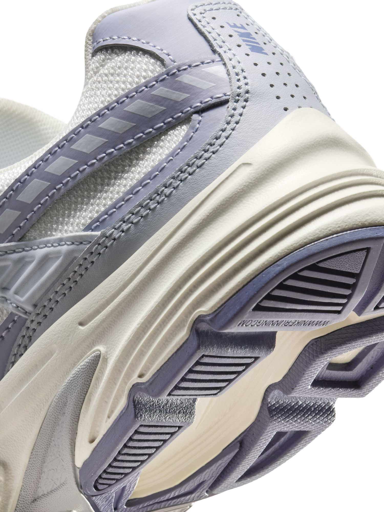 NIKE Обувки WMNS INITIATOR