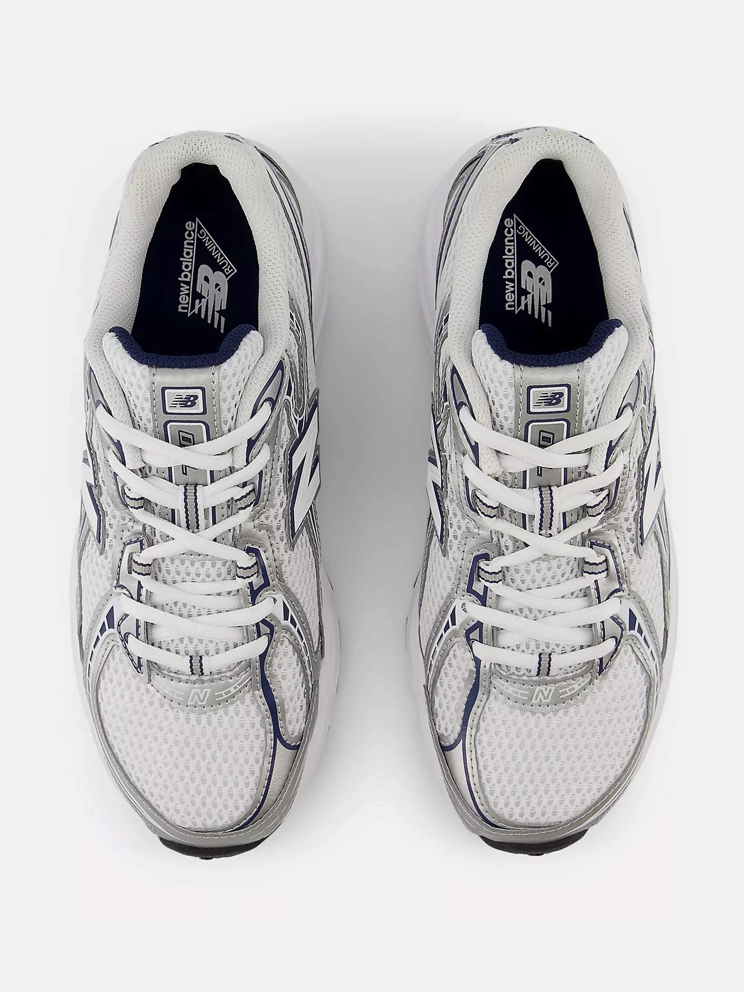 NEW BALANCE Обувки 740