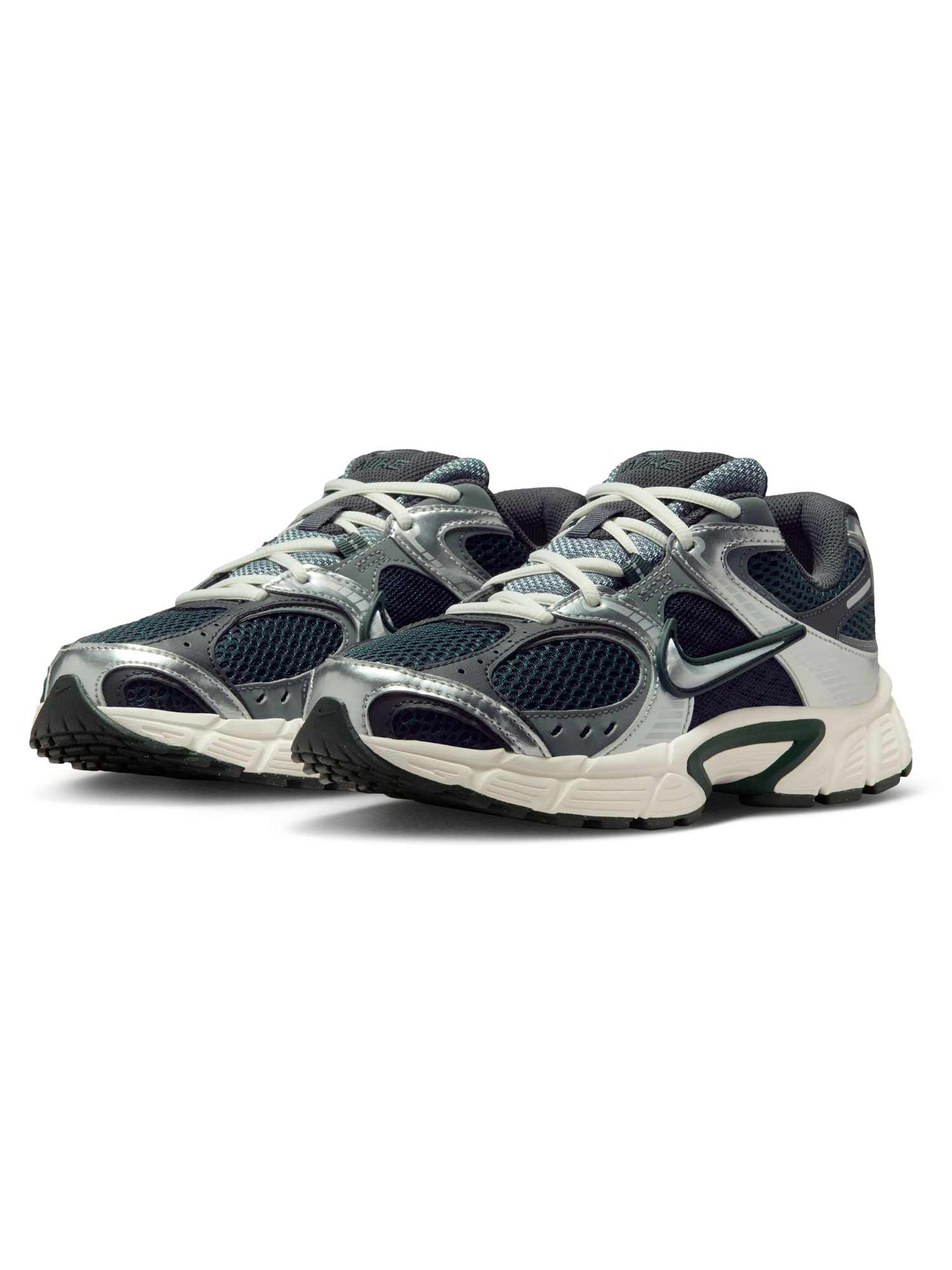NIKE Обувки W V5 RNR