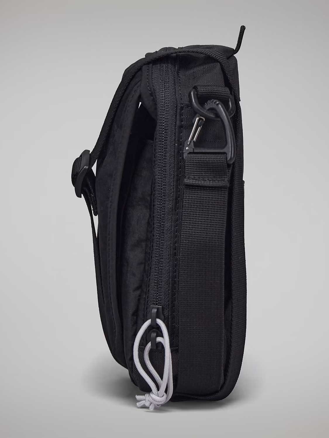 BERGHAUS Чанта XODUS X-BODY LARGE