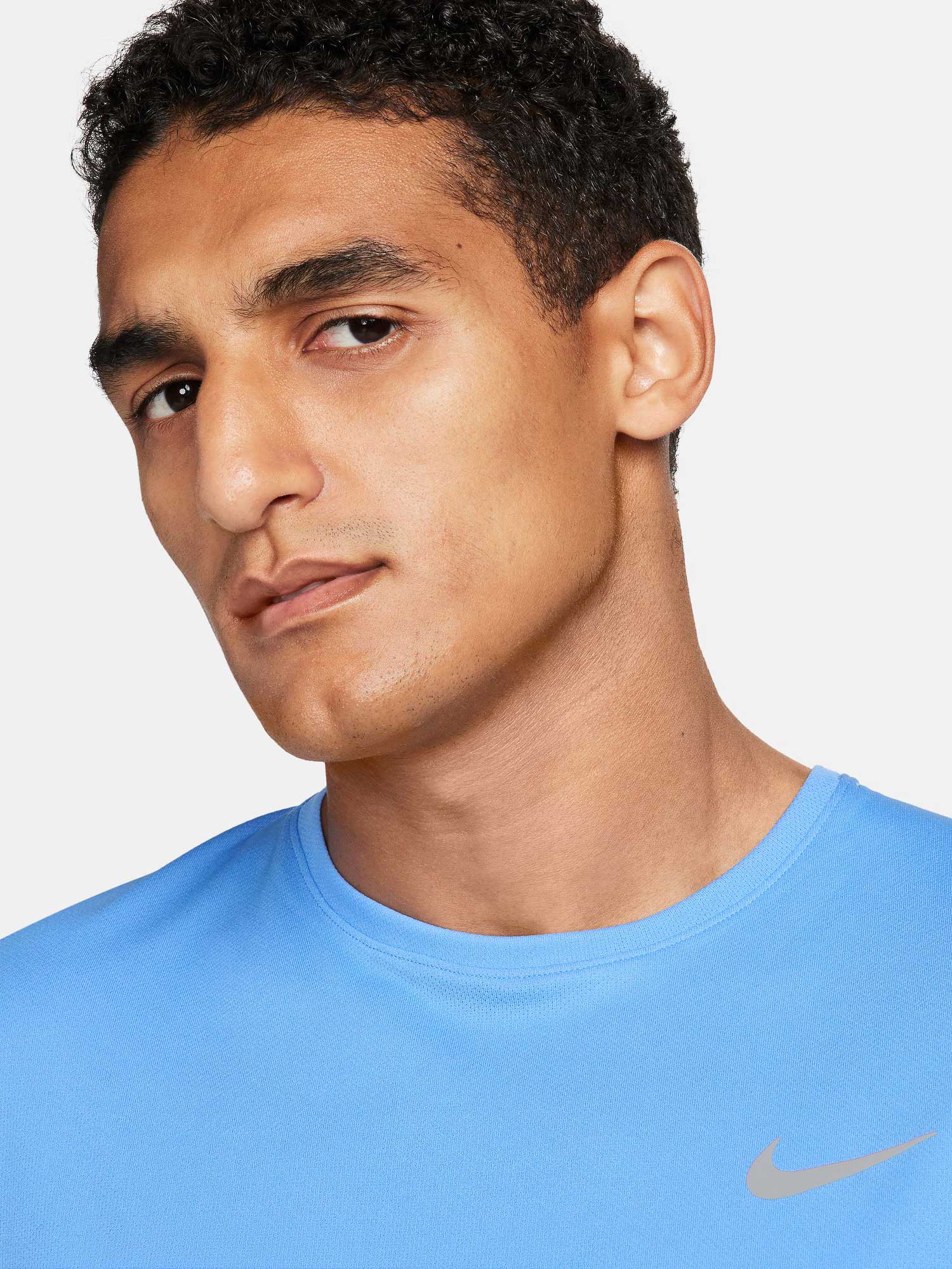 NIKE Тениска M NK DF UV MILER SS