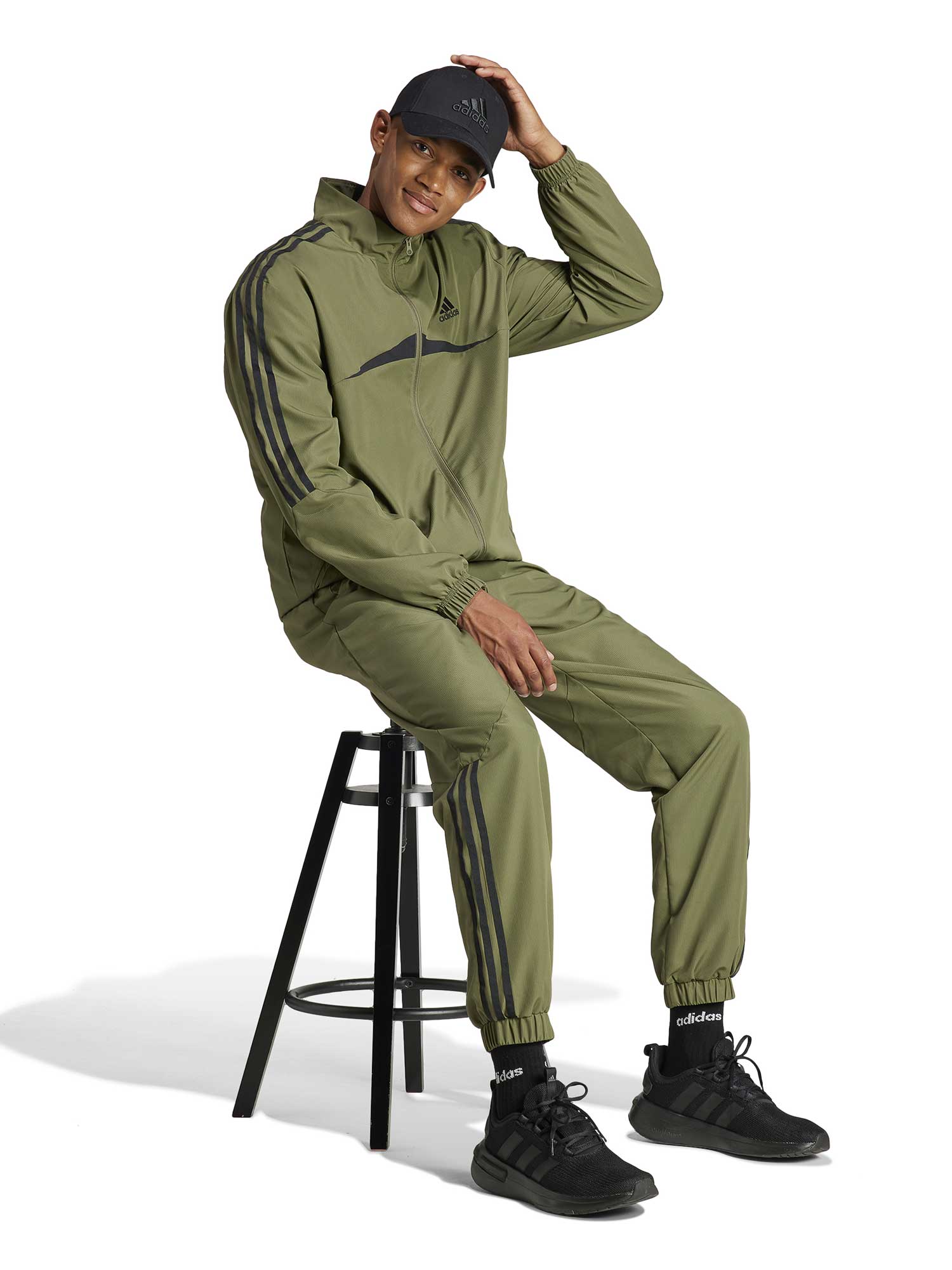ADIDAS SPORTSWEAR Спортен екип Sportswear Woven Chevron Tracksuit