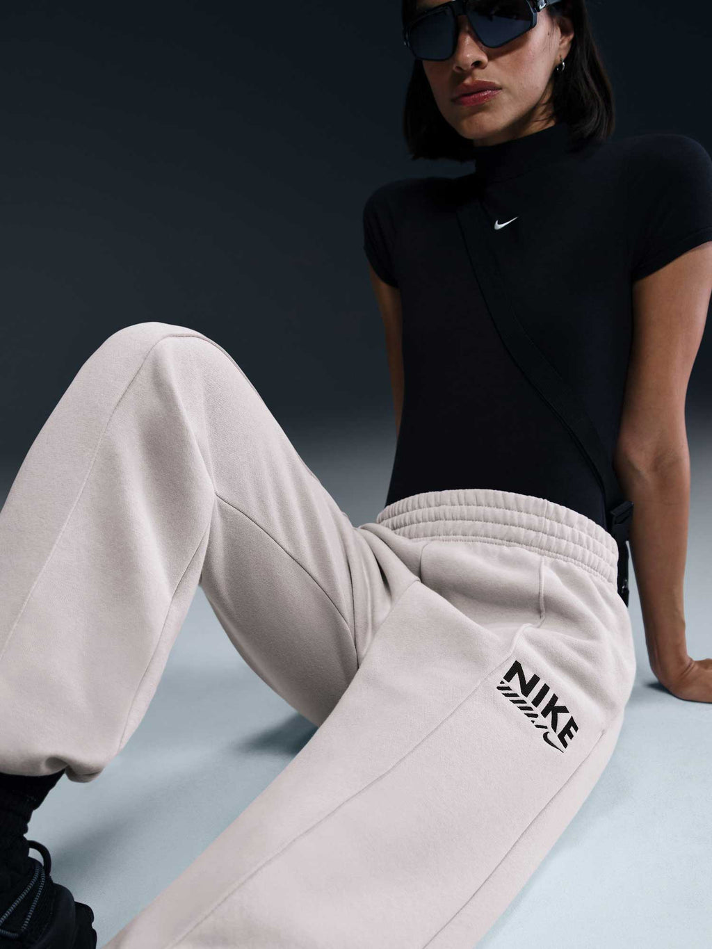 NIKE Спортно долнище W NSW FLC PANT GLS