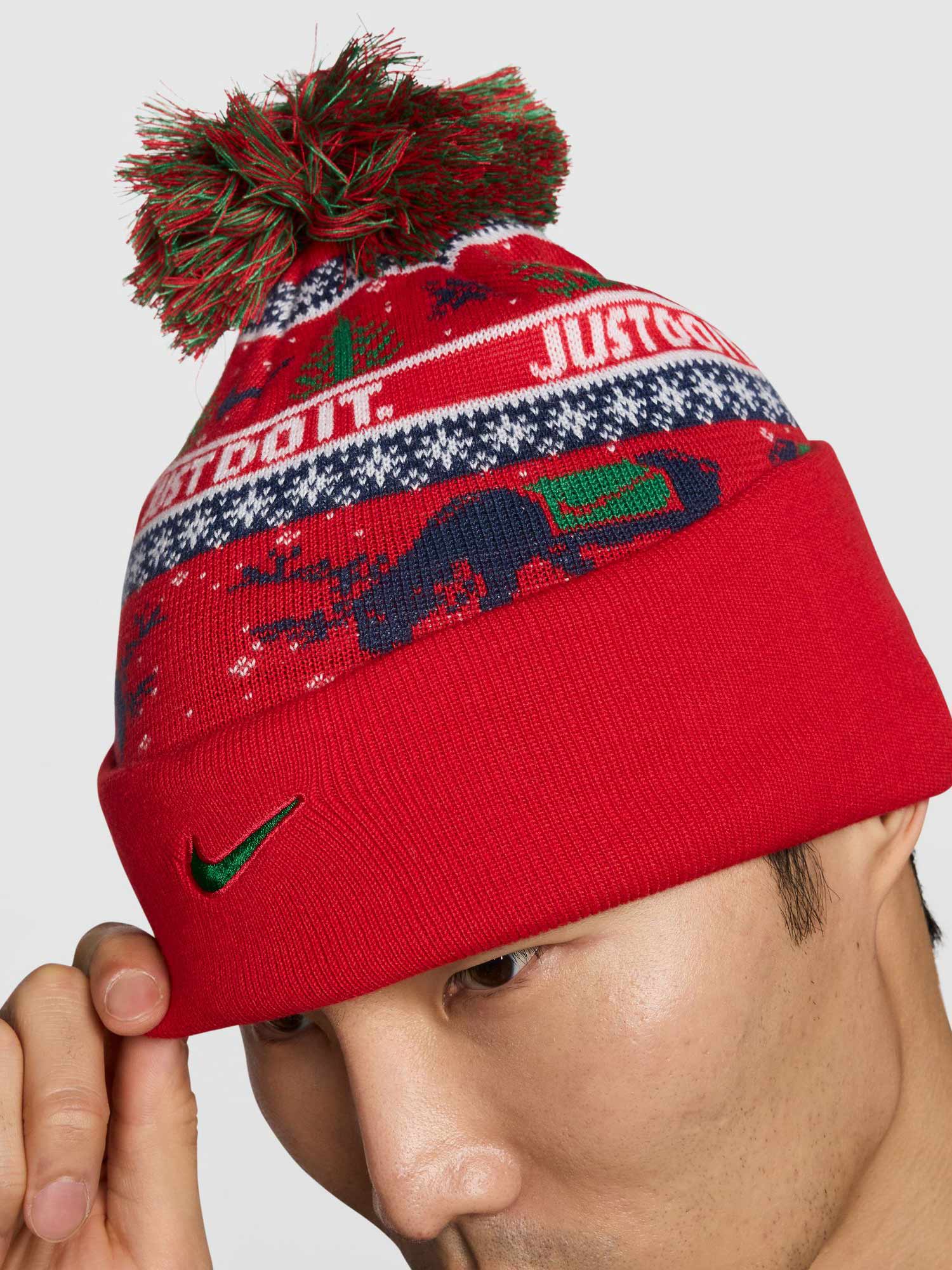 NIKE Шапка U NK PEAK BEANIE SC HOL25 L