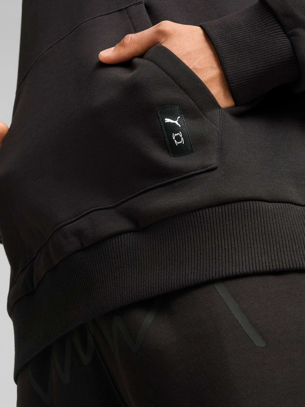 PUMA Суитшърт Jaws Core Hoodie 2.0