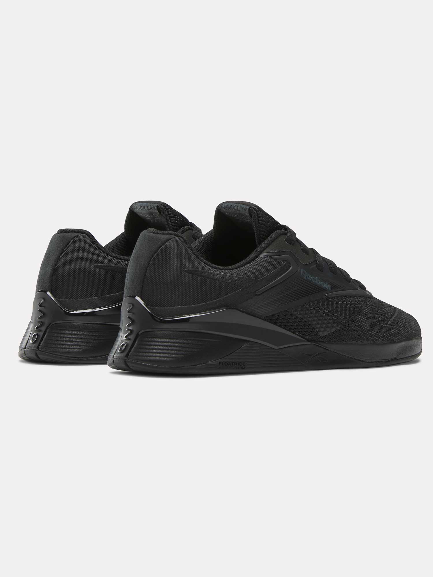 REEBOK Обувки NANO X4