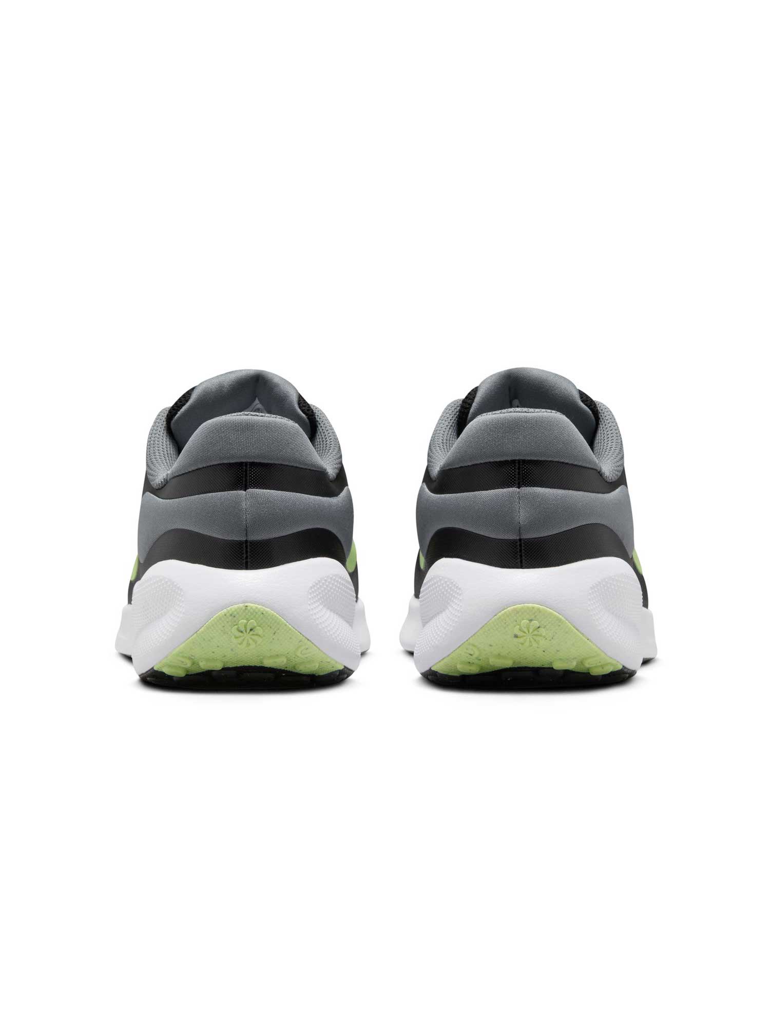 NIKE Обувки REVOLUTION 7 (GS)