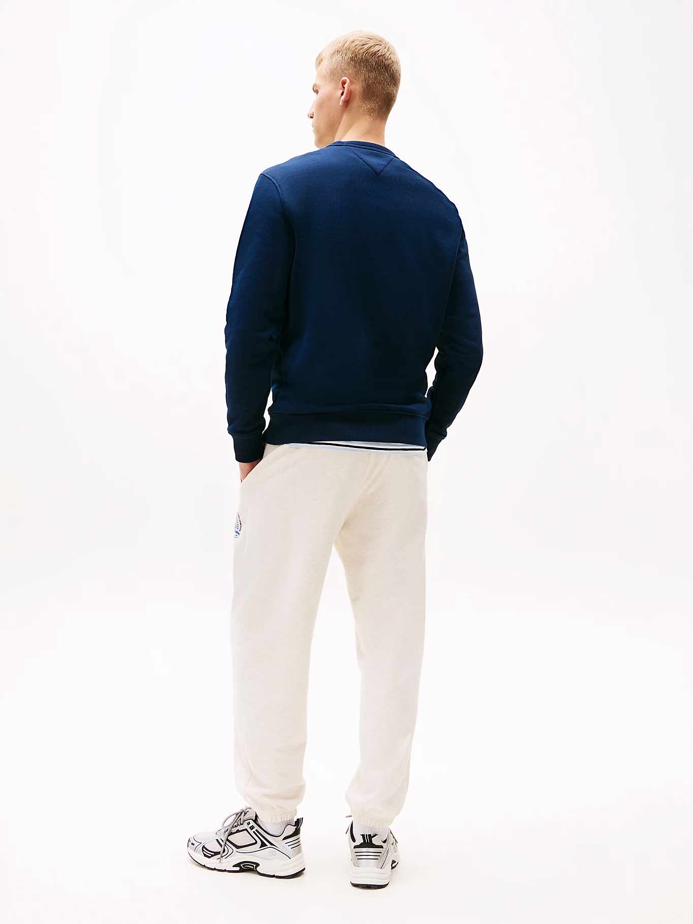 TOMMY JEANS Блуза TJM REG BADGE CREW EXT