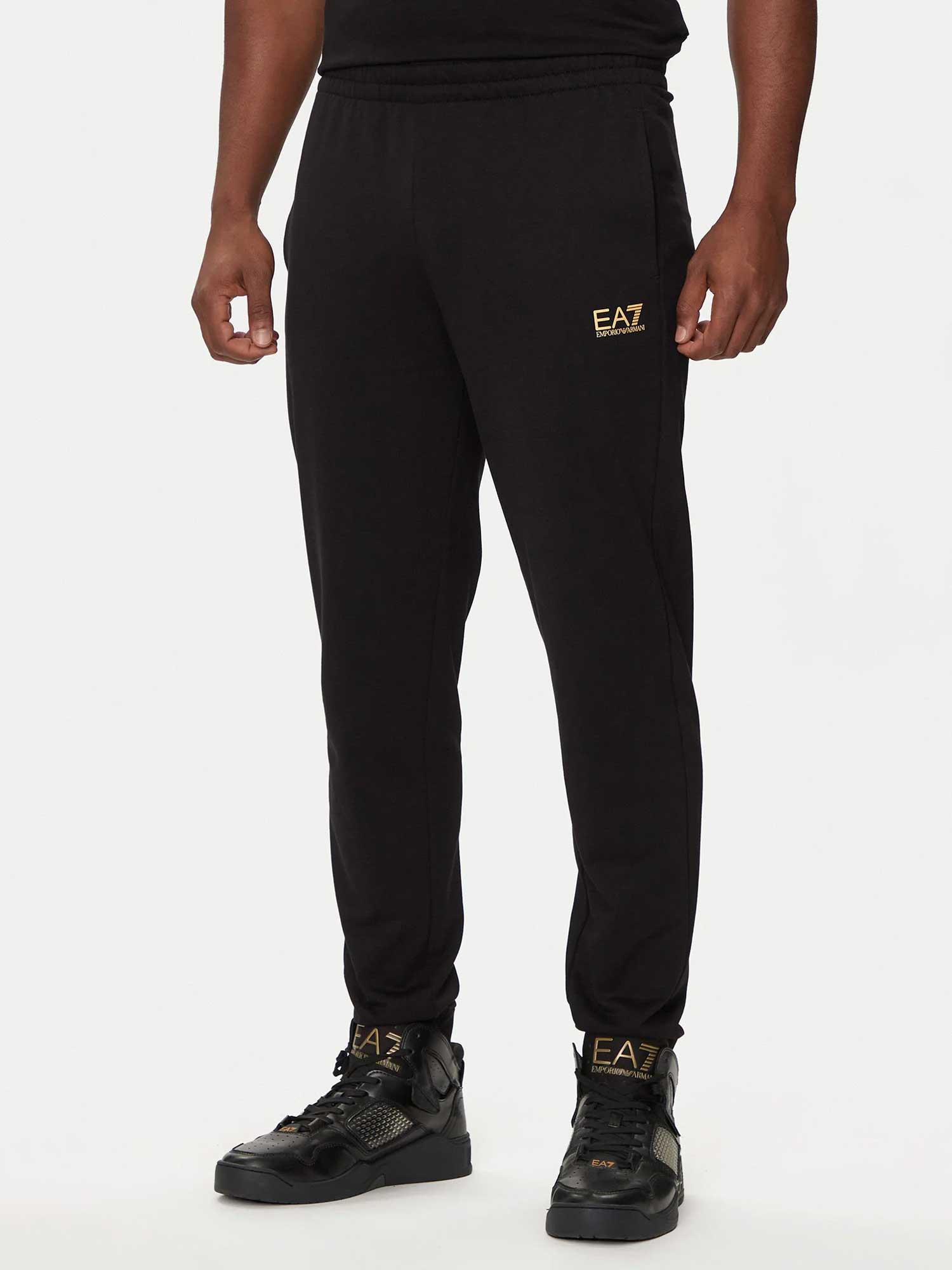 EA7 Emporio Armani Спортно долнище TRAIN CORE ID M PANTS CH COFT