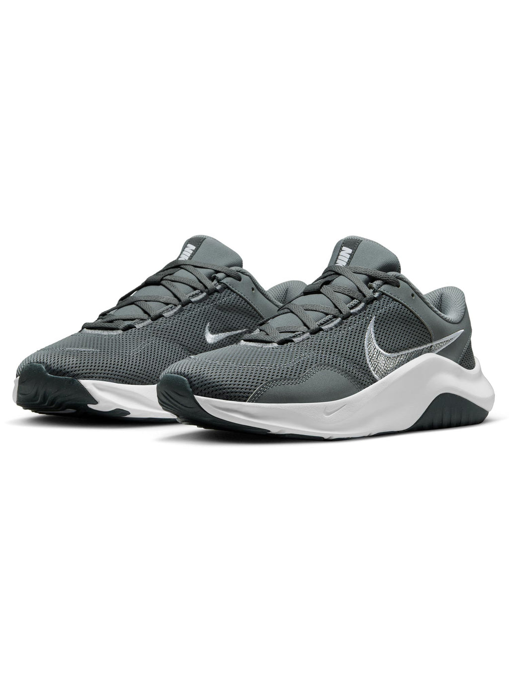 NIKE Обувки M LEGEND ESSENTIAL 3 NN