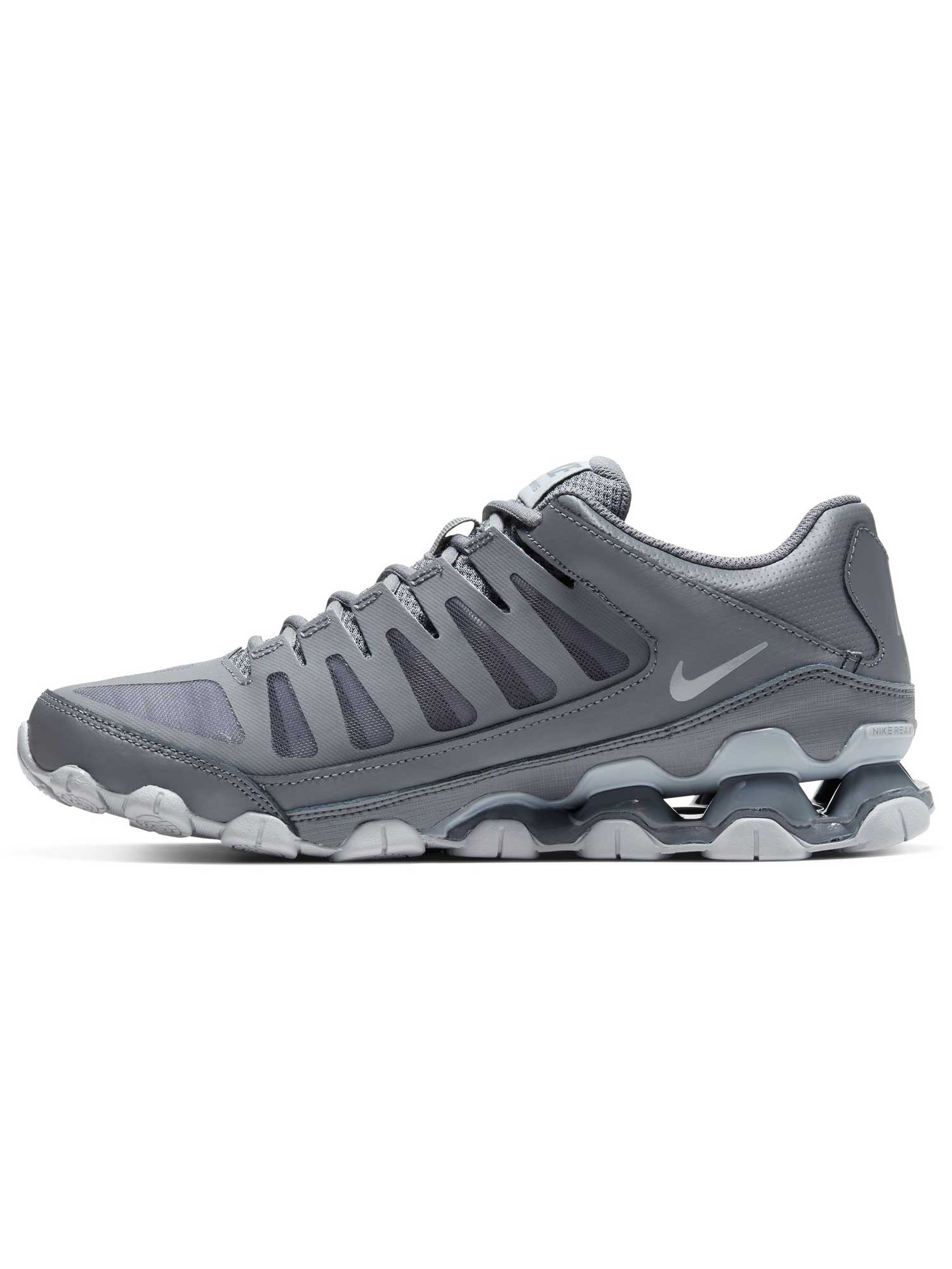 NIKE Обувки REAX 8 TR MESH