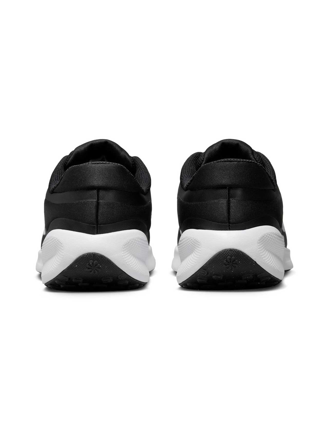 NIKE Обувки REVOLUTION 7 (GS)