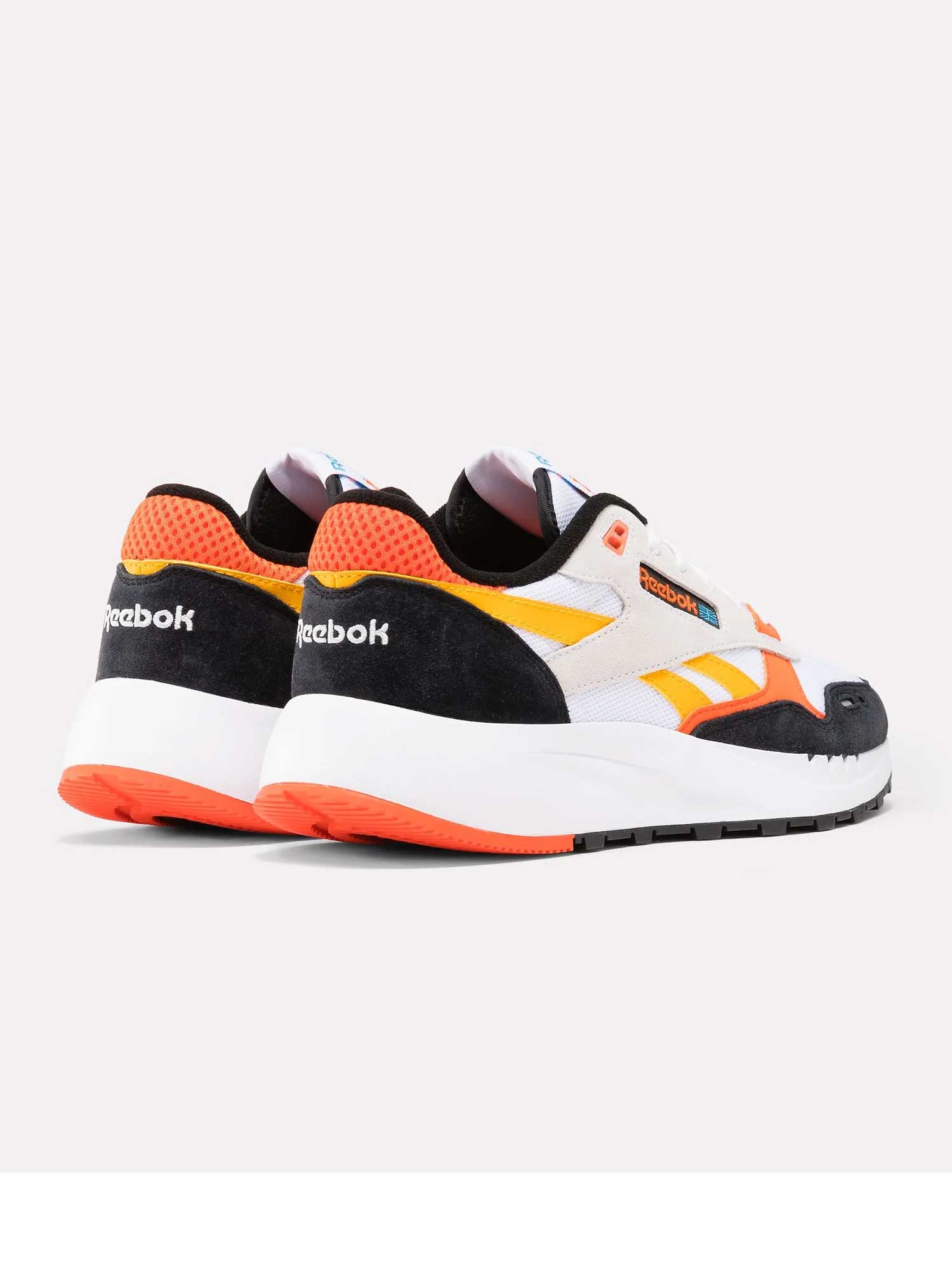 REEBOK Обувки CLASSIC LEATHER 2400