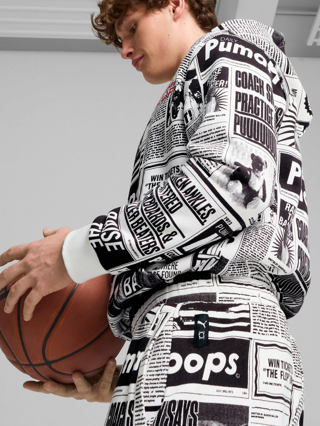 PUMA Спортно долнище Media Day Sweat