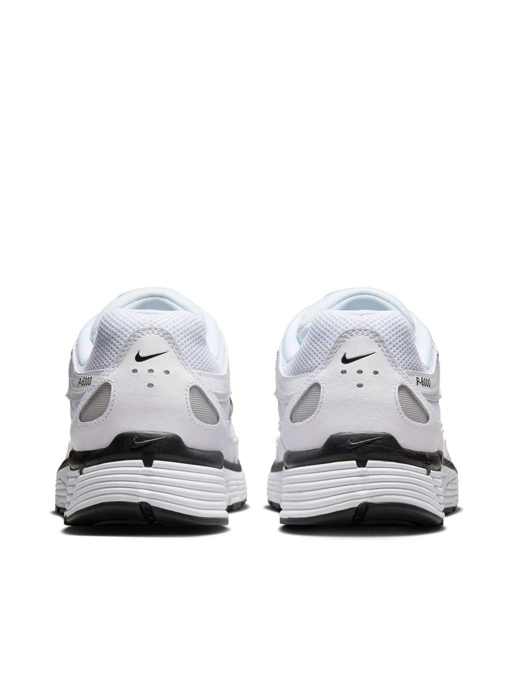 NIKE Обувки P-6000
