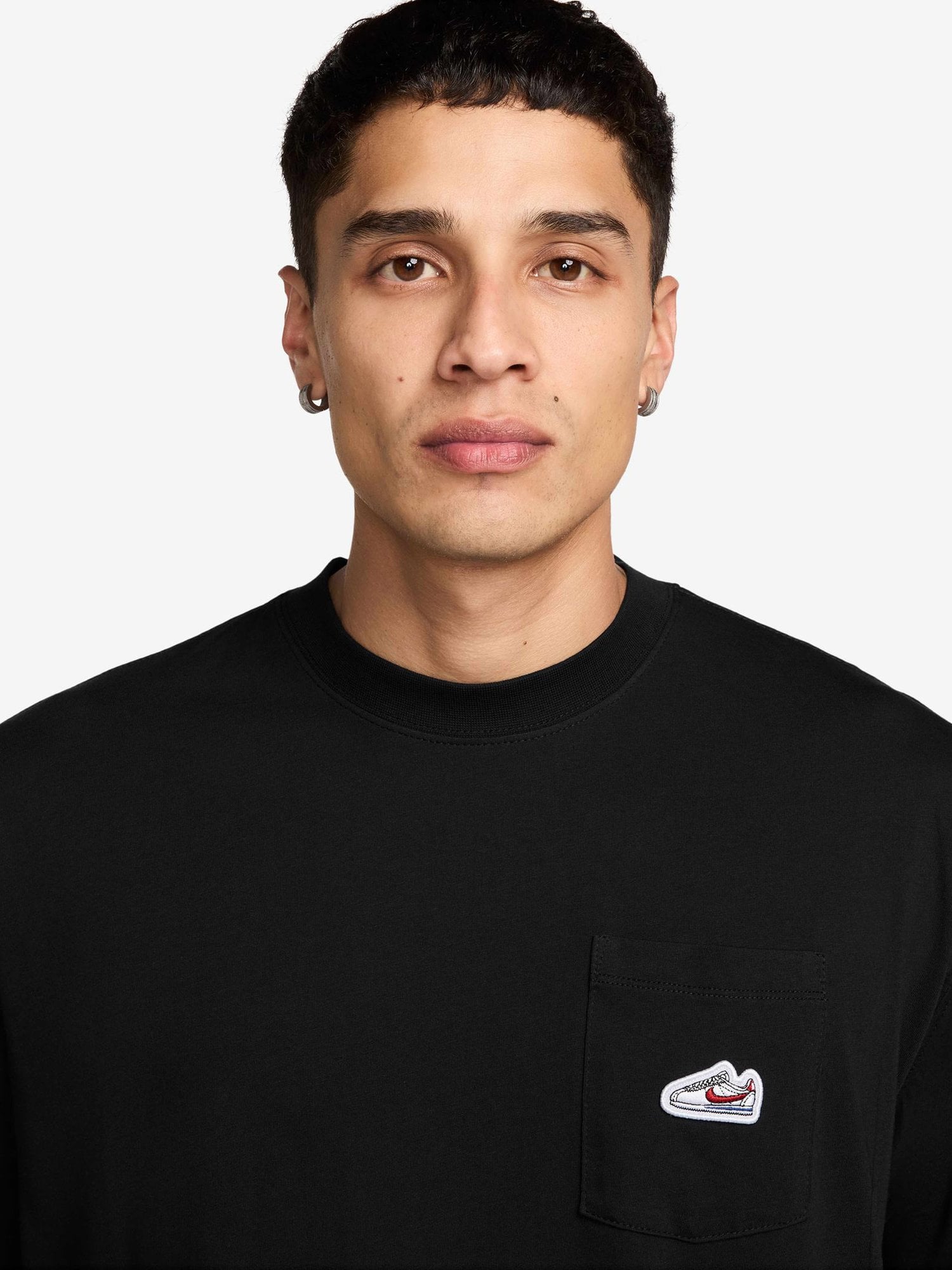 NIKE Тениска U NSW TEE M90 SNKR PTCH PKT 2