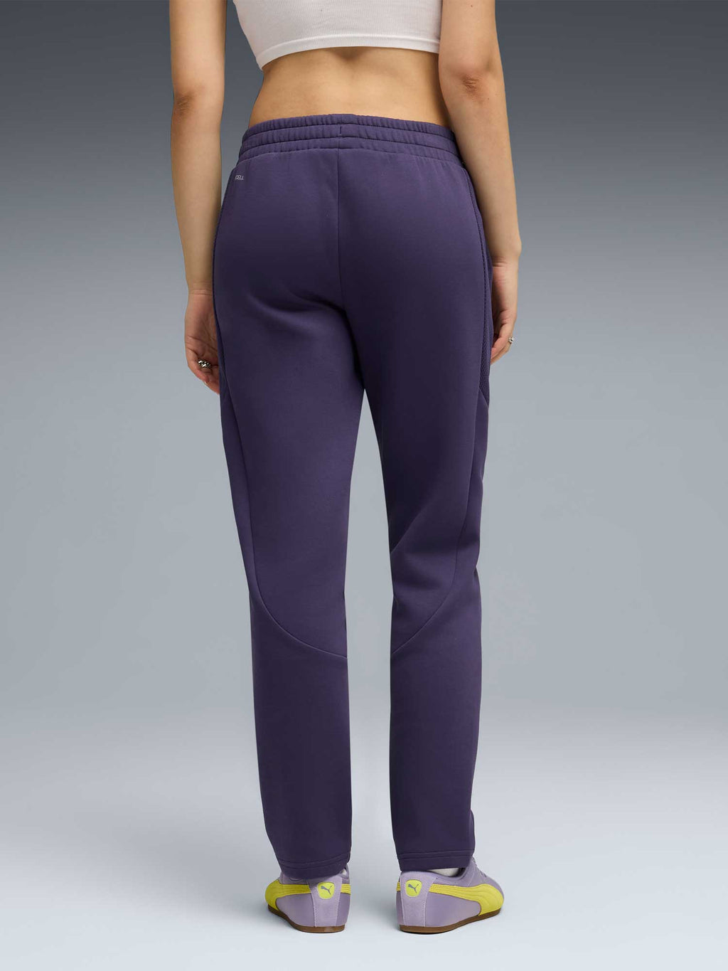 PUMA Спортно долнище EVOSTRIPE Sweatpants DK op