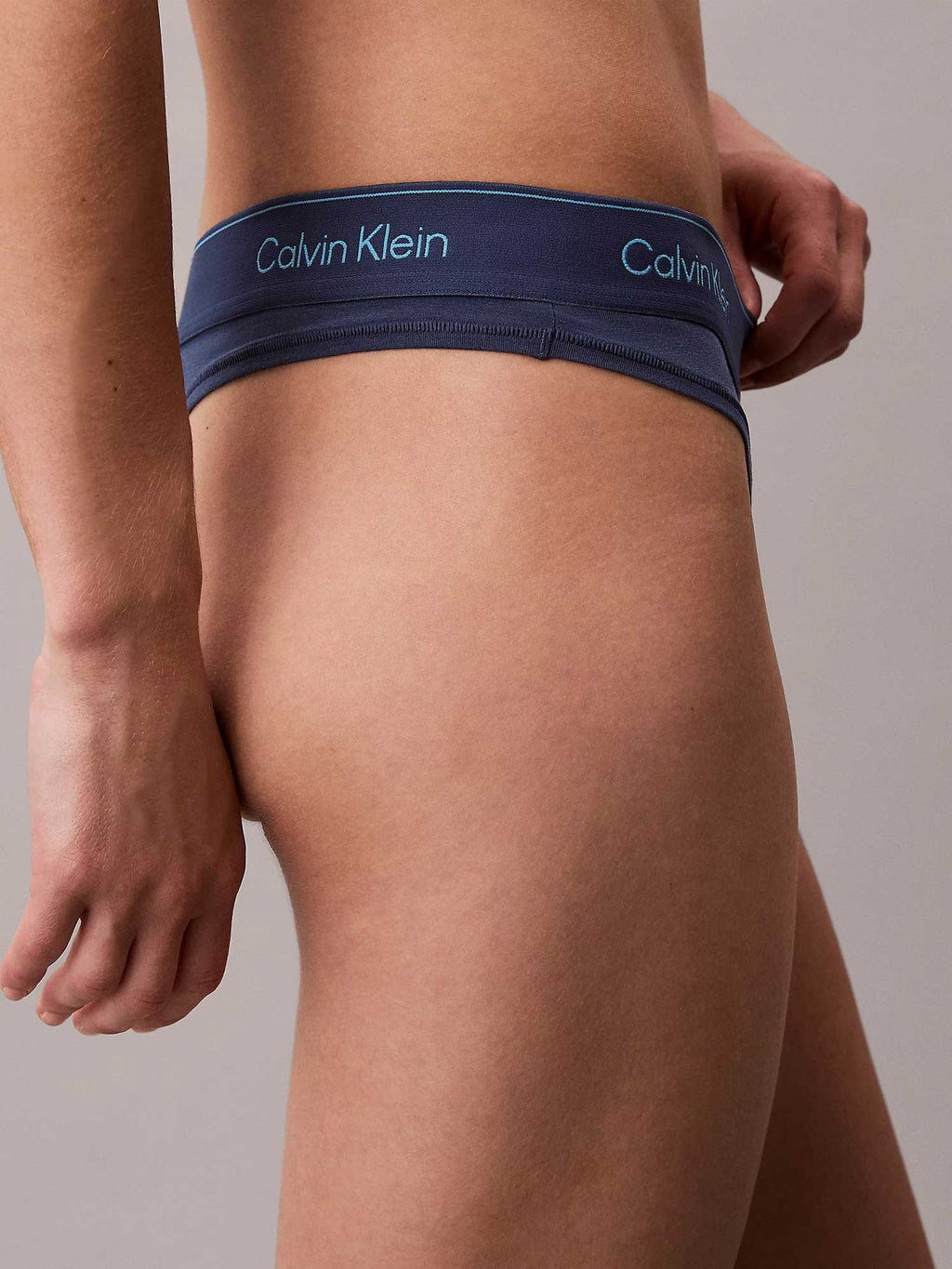 Calvin Klein Underwear Бельо THONG