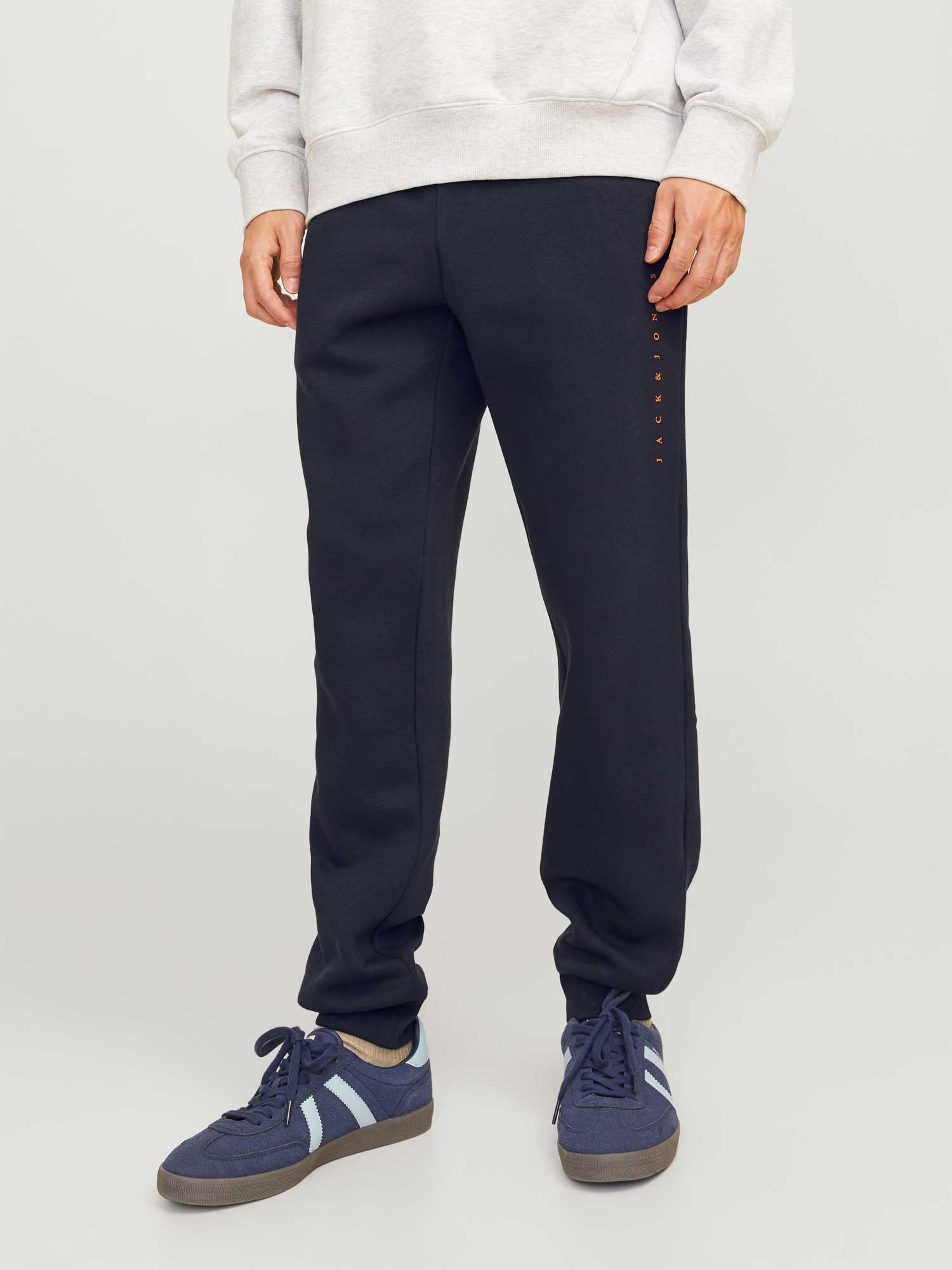 JACK & JONES Спортно долнище JPSTGORDON STAR JJ SWEAT PANTS GMS