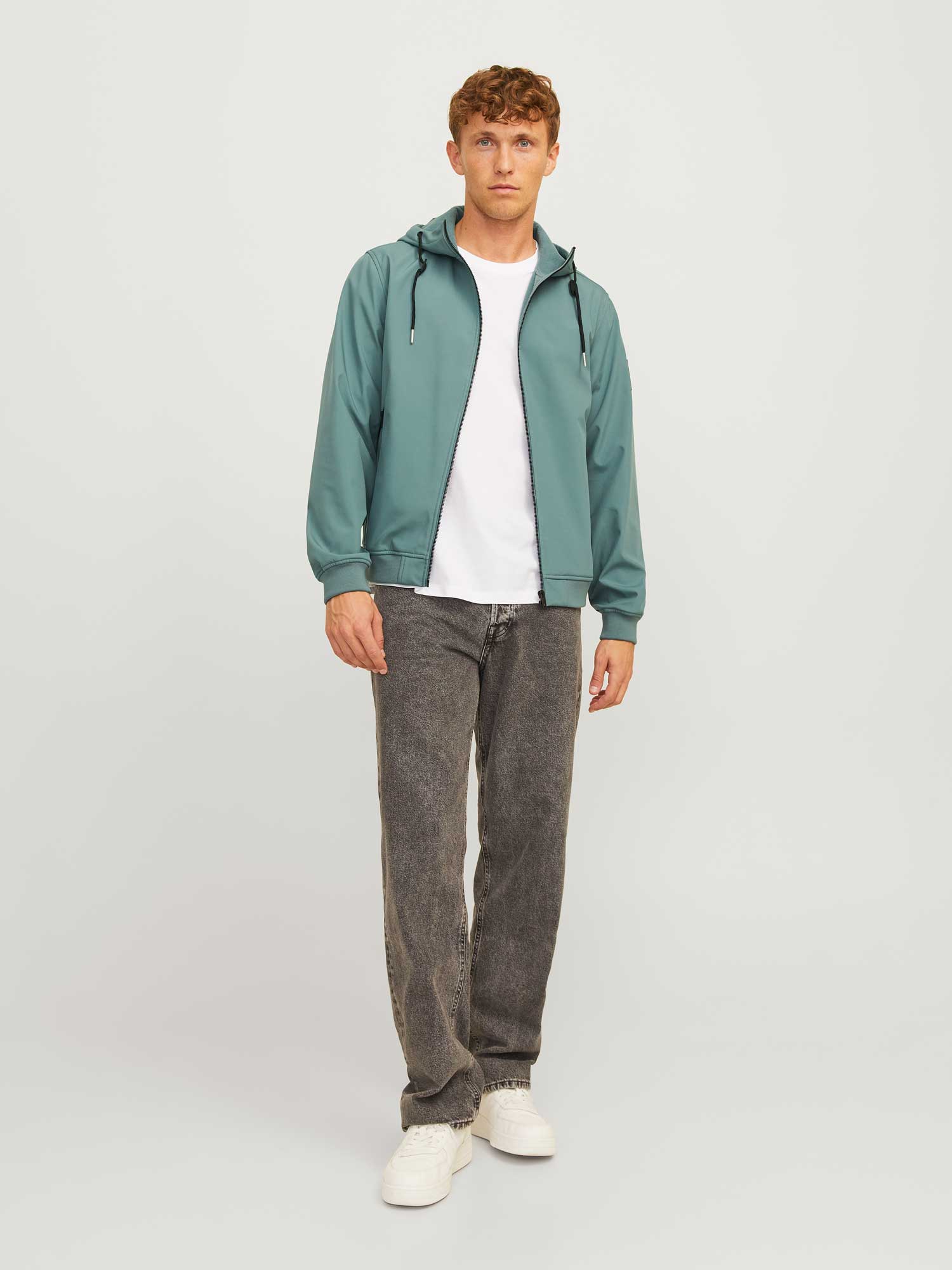 JACK & JONES Яке JJEBASIC SOFTSHELL HOOD NOOS