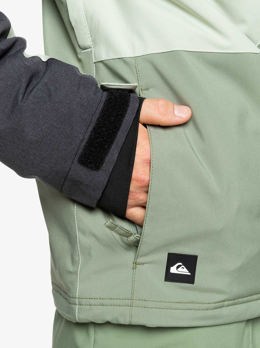 QUIKSILVER Сноуборд яке DAWSON