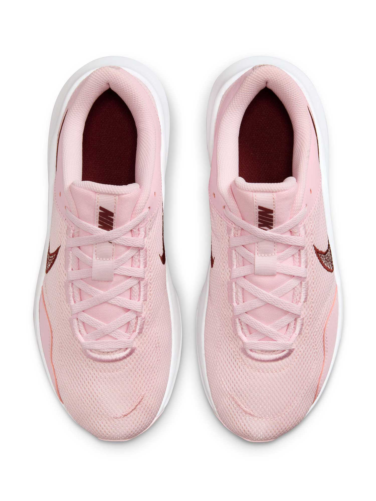 NIKE Обувки W LEGEND ESSENTIAL 3 NN