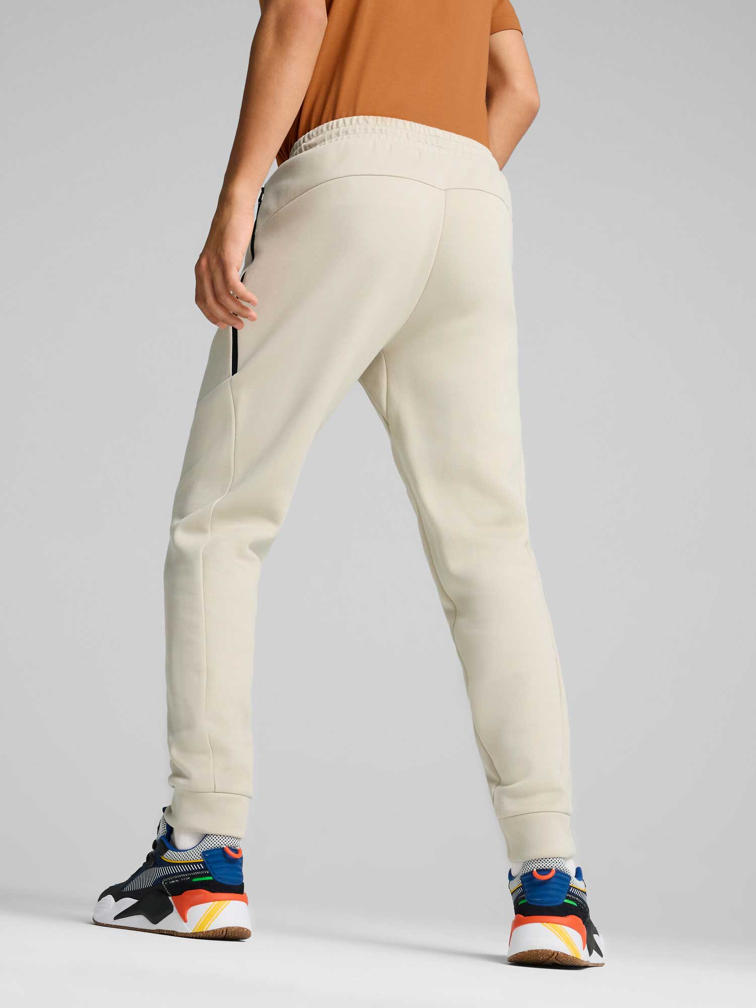 PUMA Спортно долнище PUMATECH Track Pant DK
