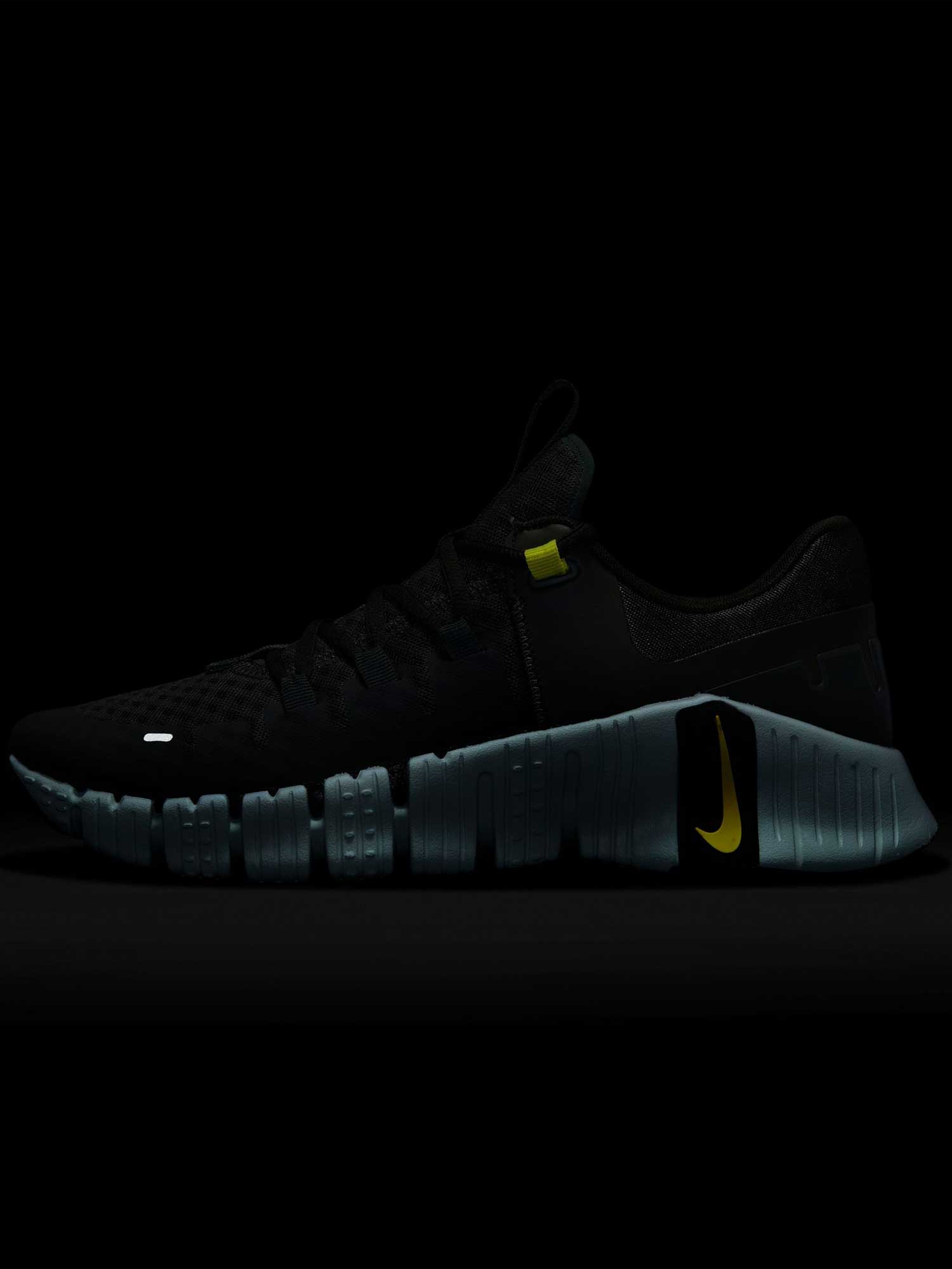 NIKE Обувки FREE METCON 5