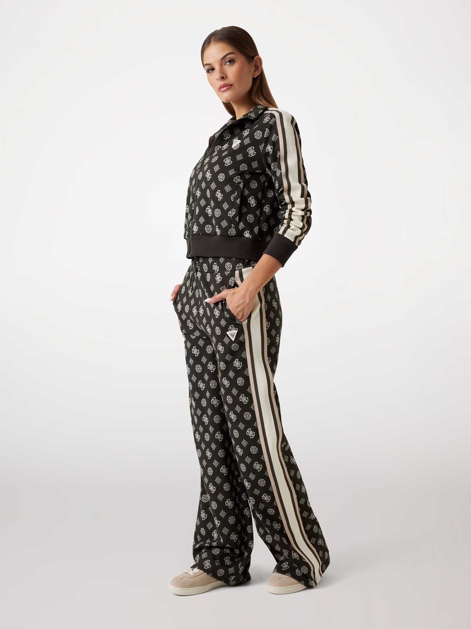 GUESS Спортно долнище PEONY TAPED STRAIGHT