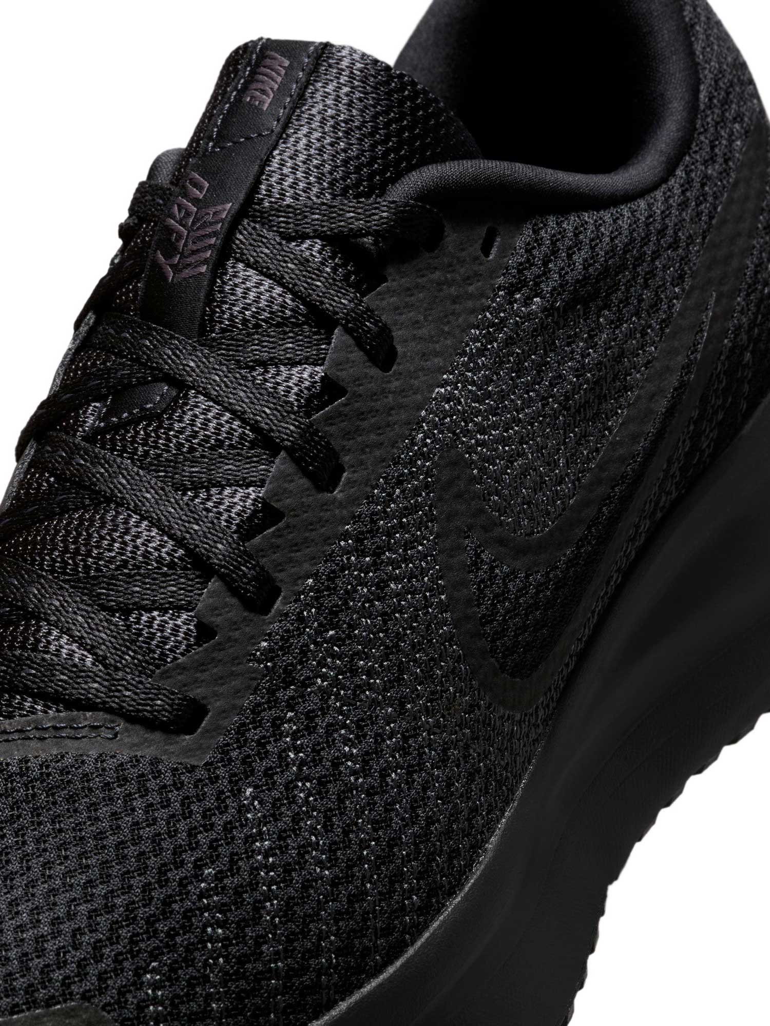 NIKE Обувки RUN DEFY