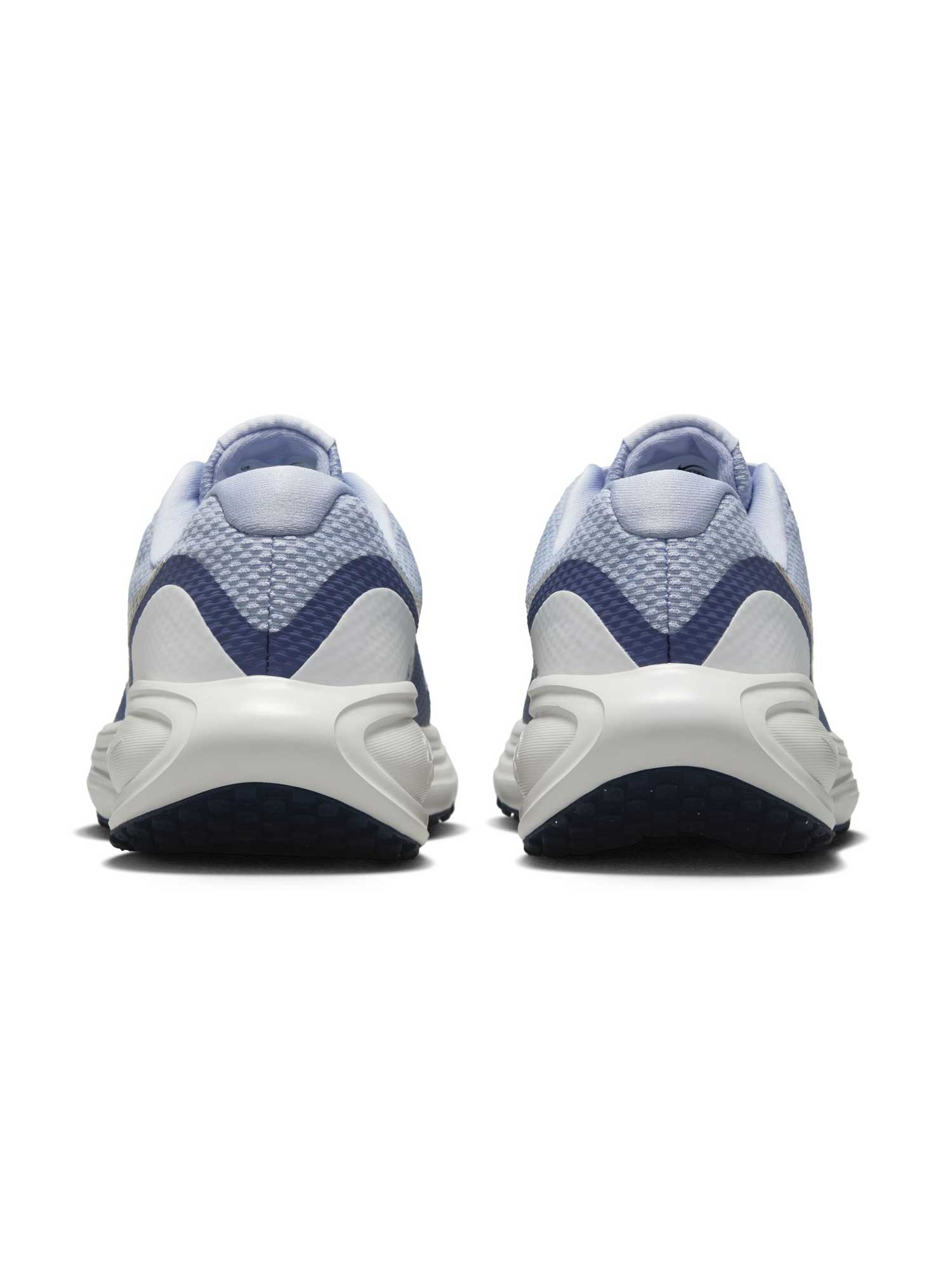 NIKE Обувки W REVOLUTION 8