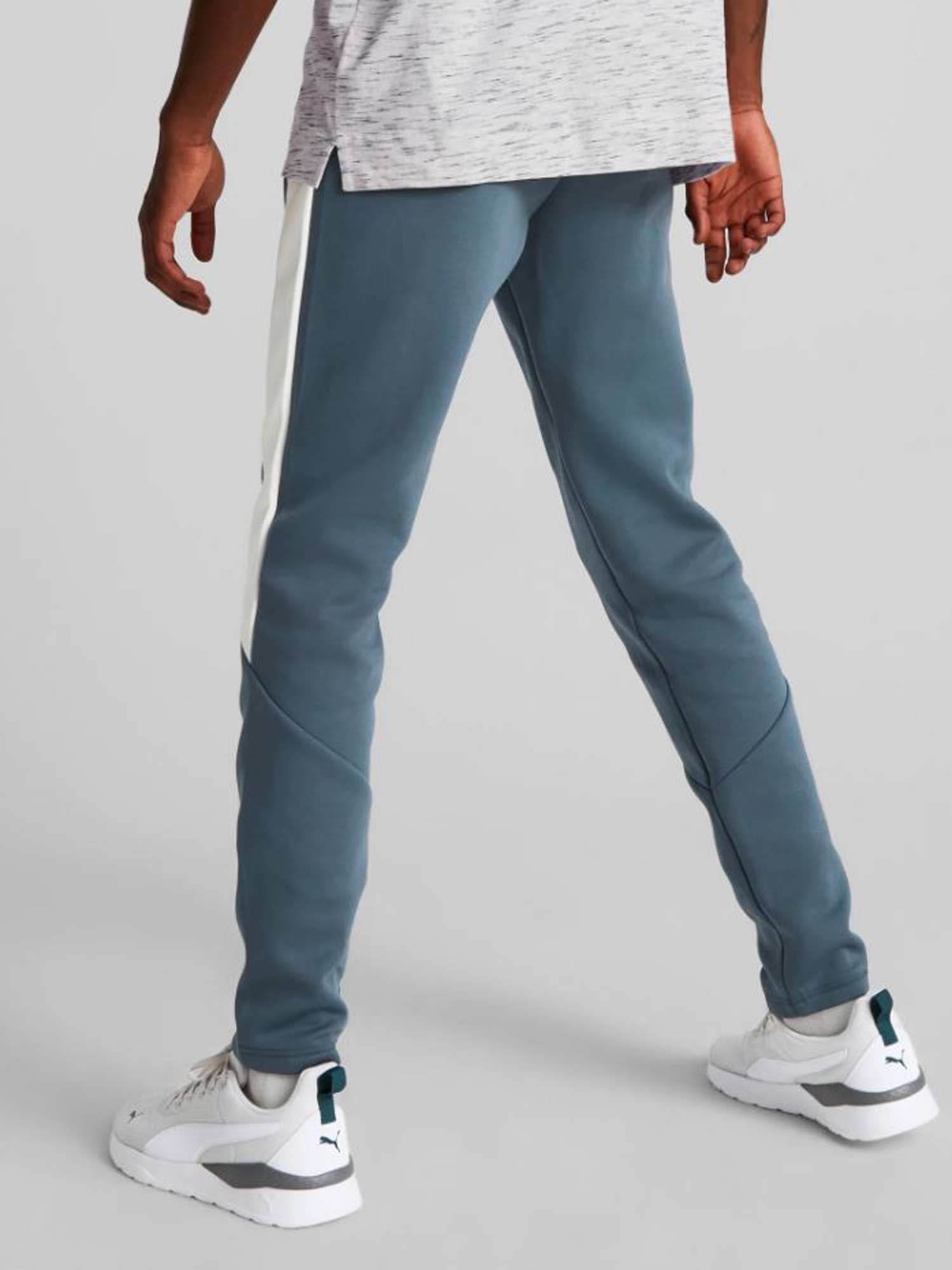 PUMA Спортно долнище Evostripe