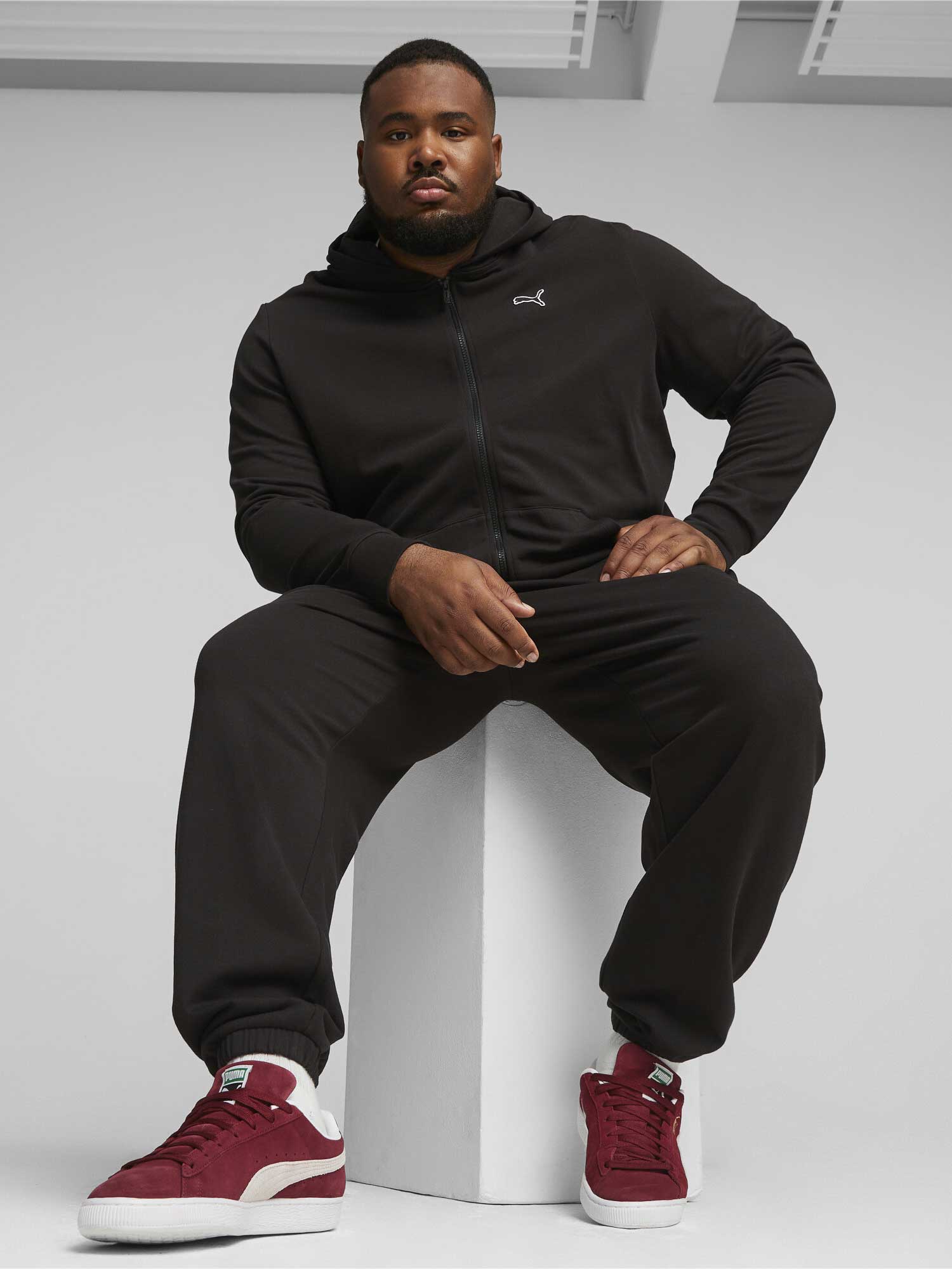 PUMA Суитшърт BETTER ESSENTIALS Full-Zip Hoodie TR