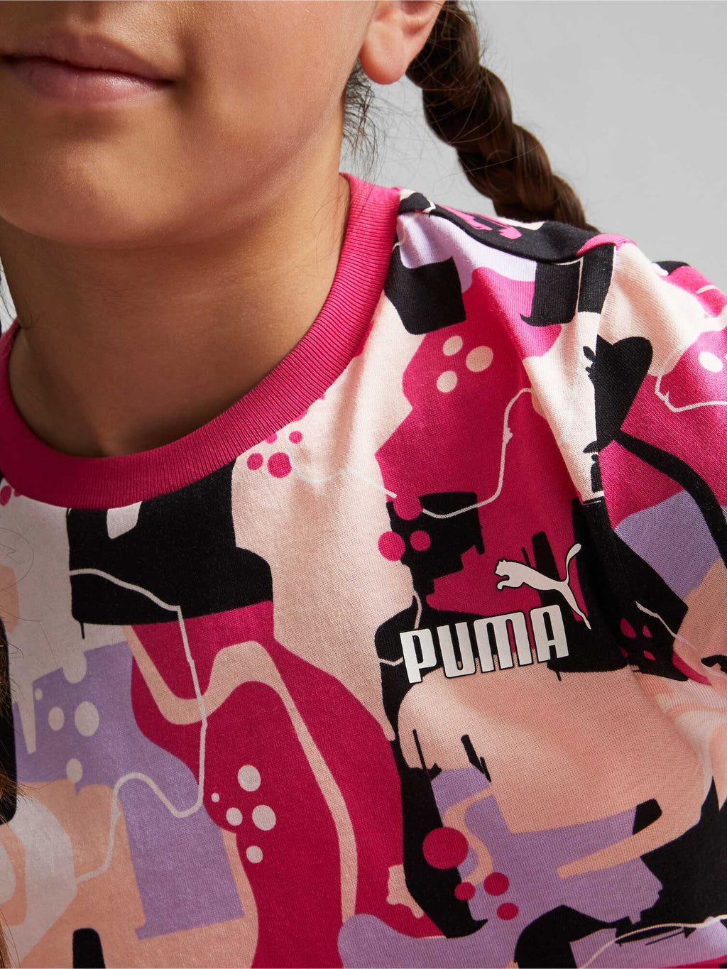 PUMA Тениска ESS+ STREET ART AOP
