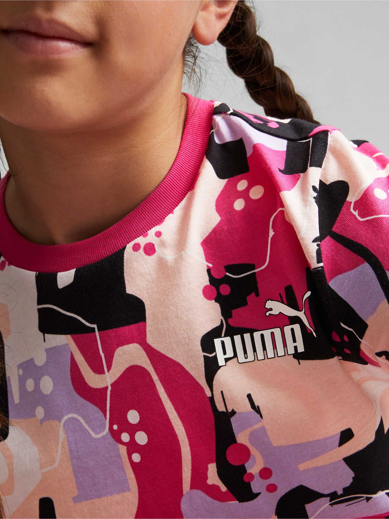 PUMA Тениска ESS+ STREET ART AOP