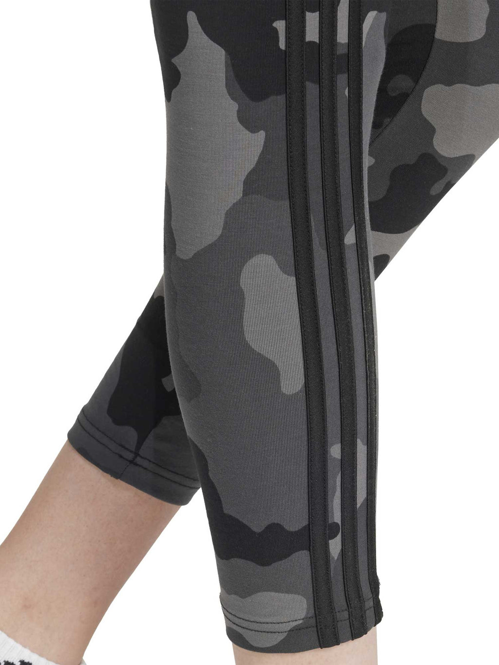 ADIDAS SPORTSWEAR Клин ESSENTIALS 3 STRIPES CAMO PRINT 7\/8 LENGTH
