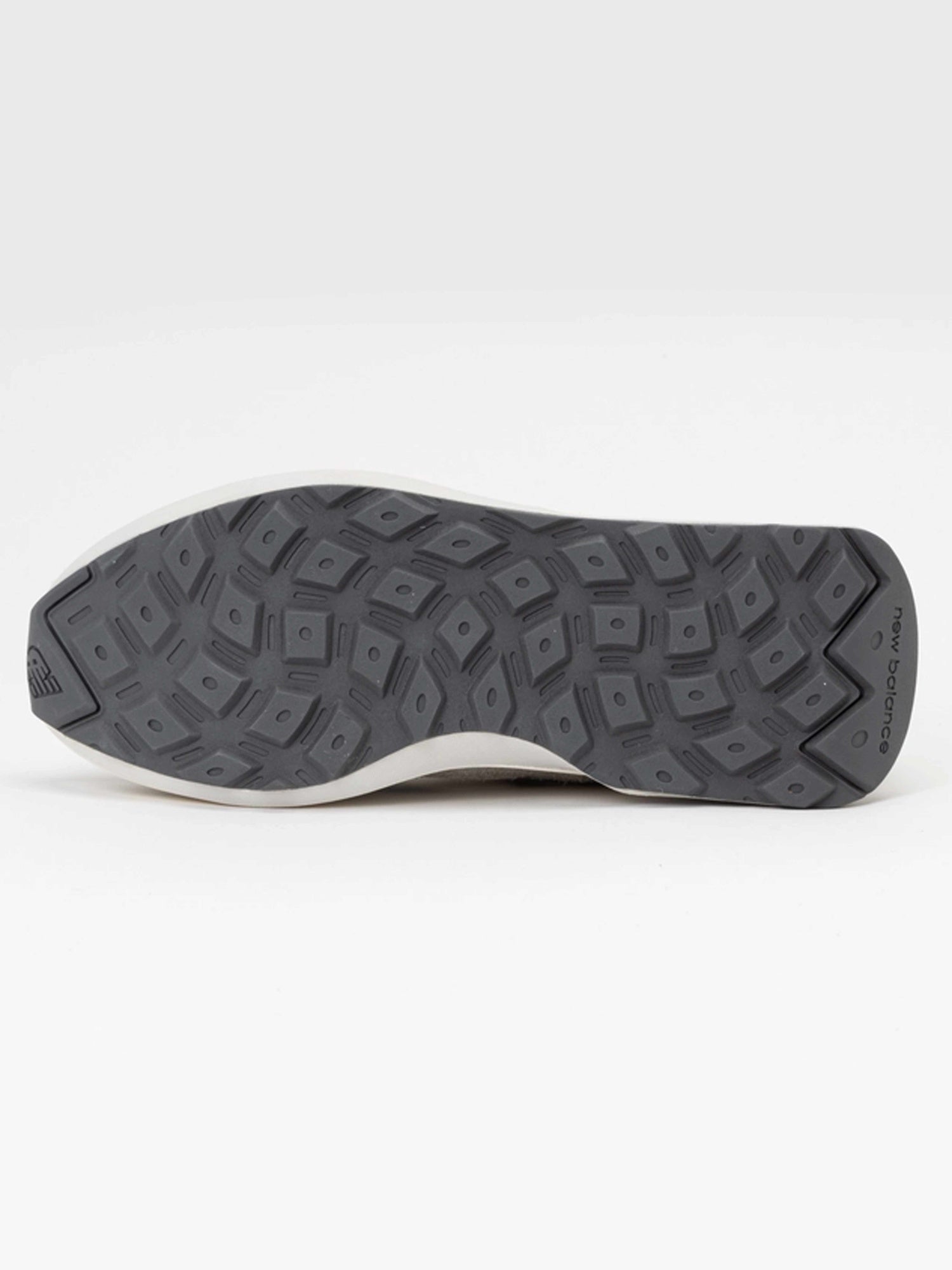 NEW BALANCE Обувки 370