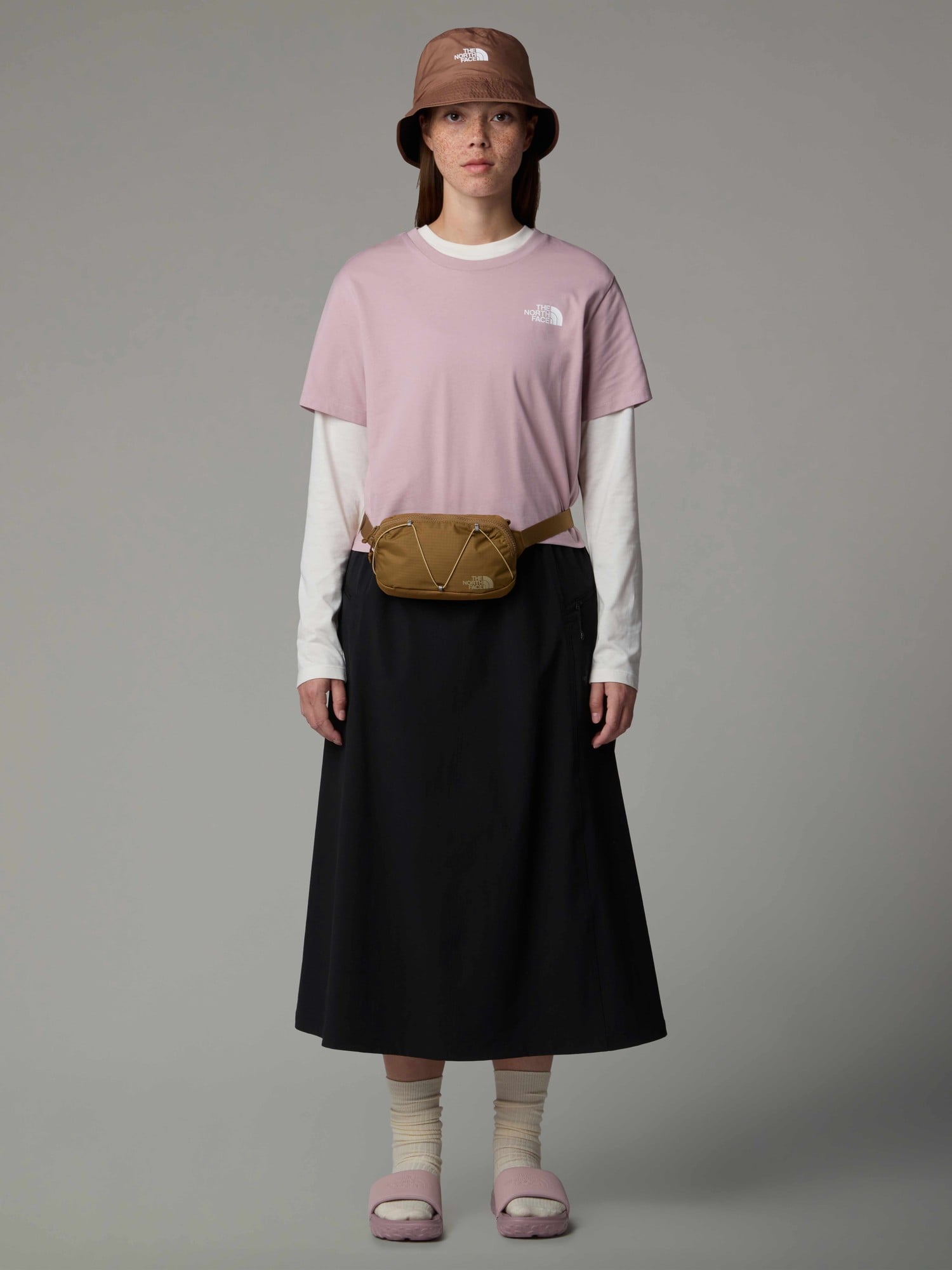 THE NORTH FACE Тениска W SIMPLE DOME CROPPED SLIM TEE