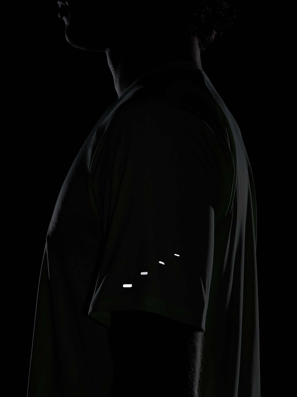 NIKE Тениска M NK DFADV STRIDE SS TOP