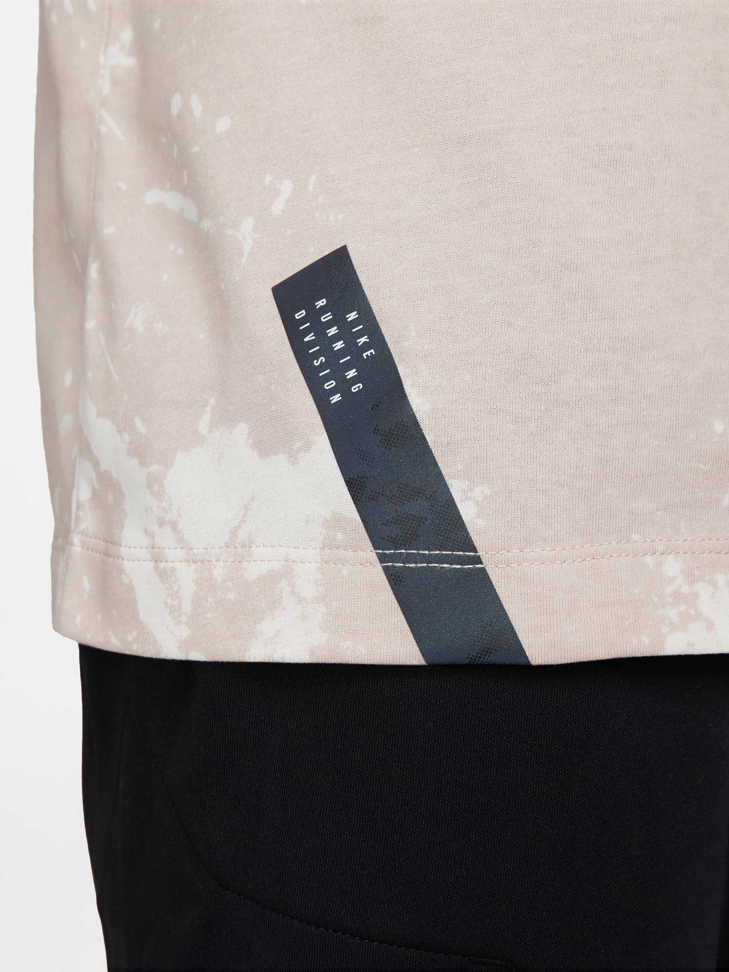 NIKE Тениска M NK DF RUN DIVISN AOP