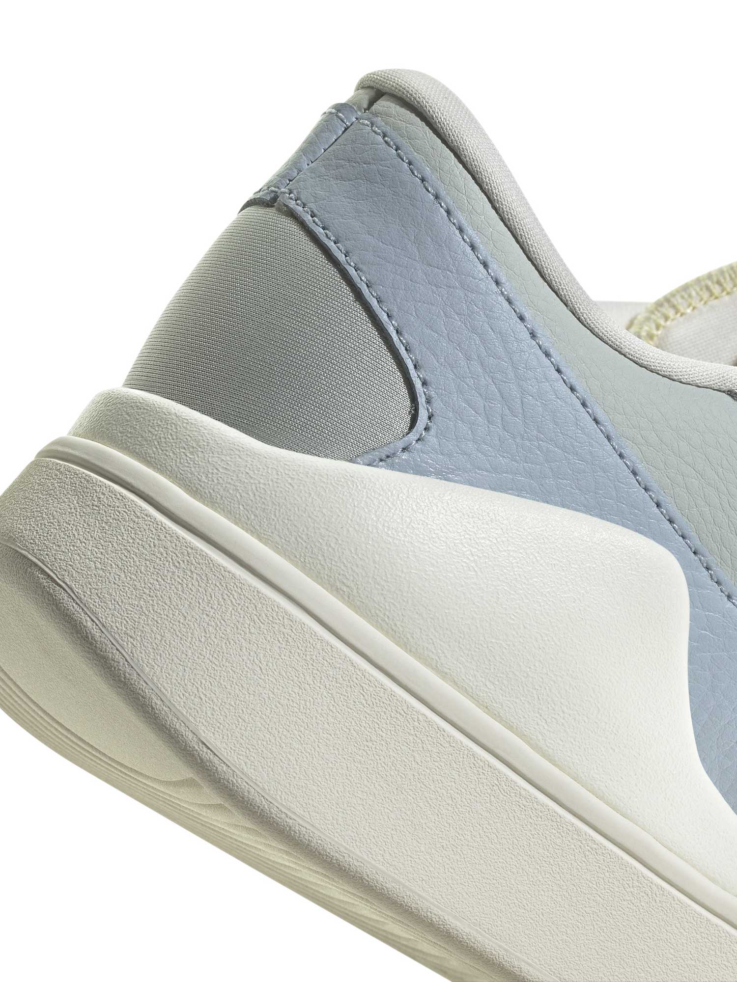 ADIDAS SPORTSWEAR Обувки Osade