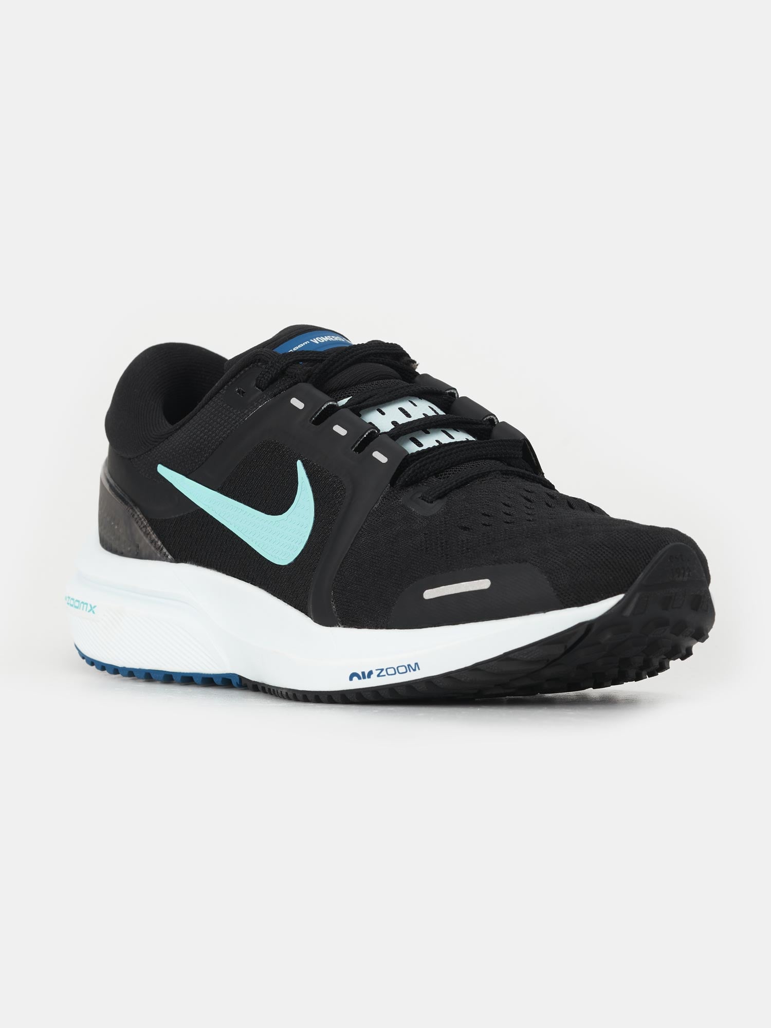 NIKE Обувки WMNS AIR ZOOM VOMERO 16