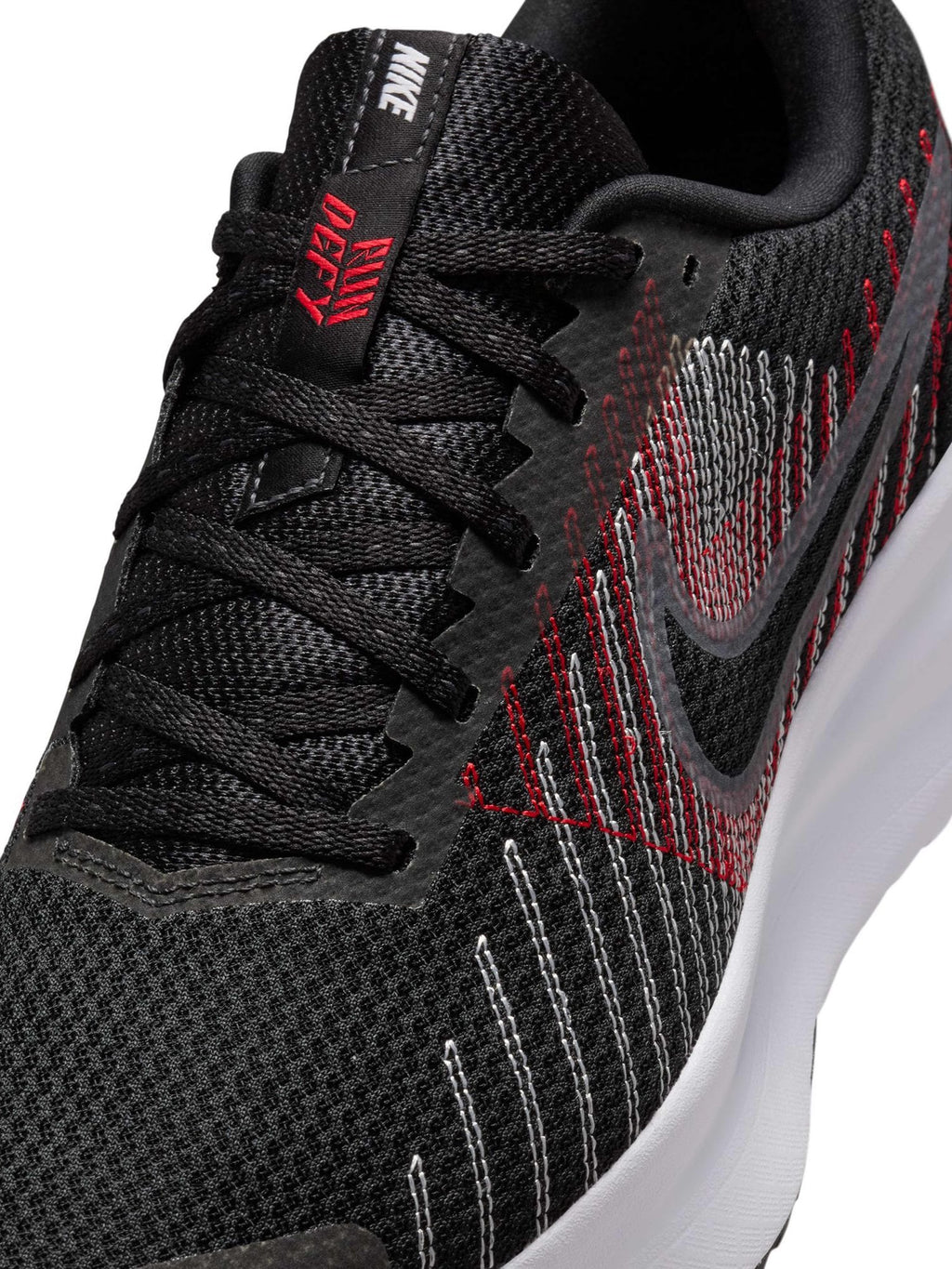 NIKE Обувки RUN DEFY