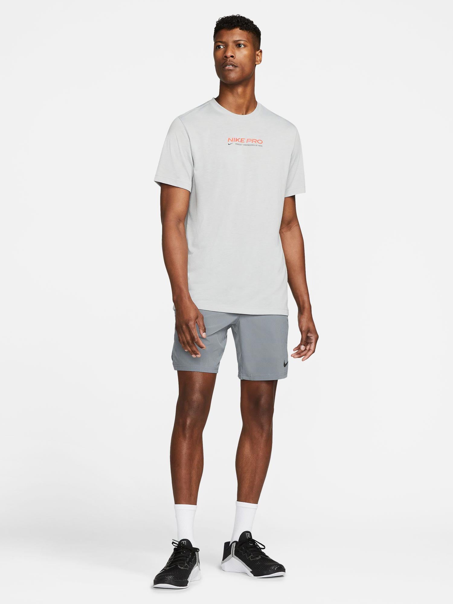 NIKE Къси панталони FLEX VENT 8IN