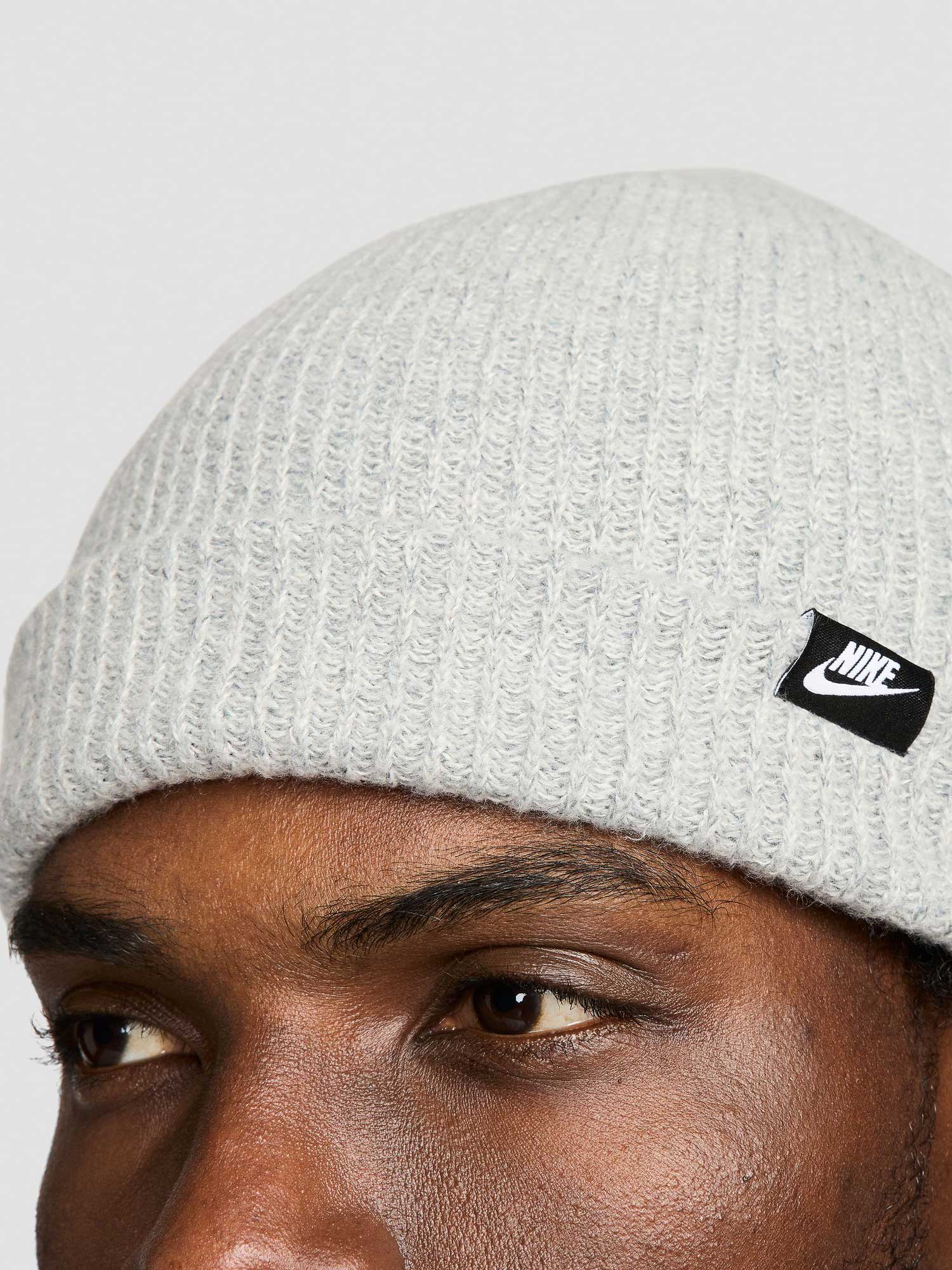 NIKE Шапка U NK TERRA BEANIE SC FUT365 L