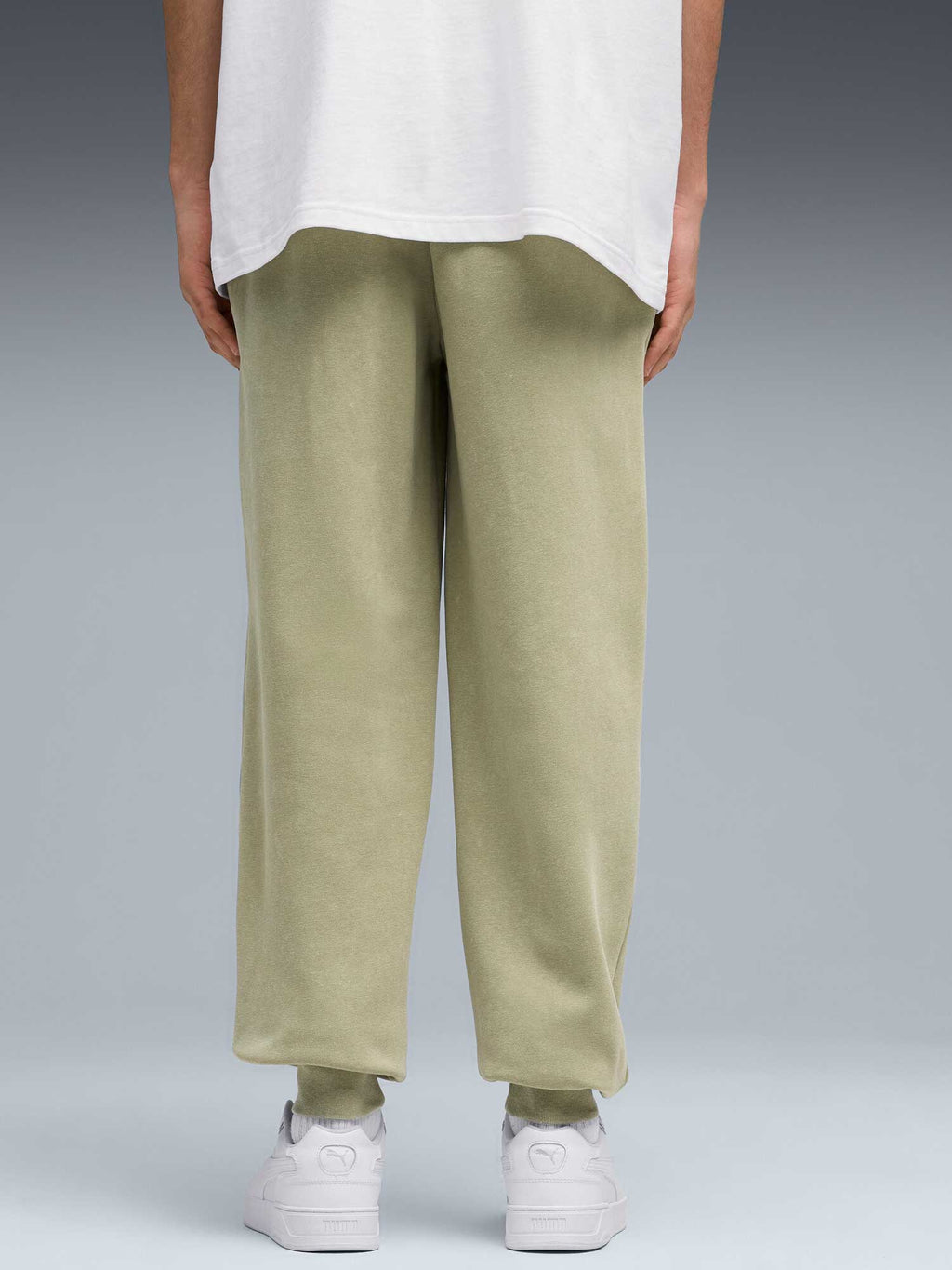 PUMA Спортно долнище ESS ELEVATED Relaxed Wash FL