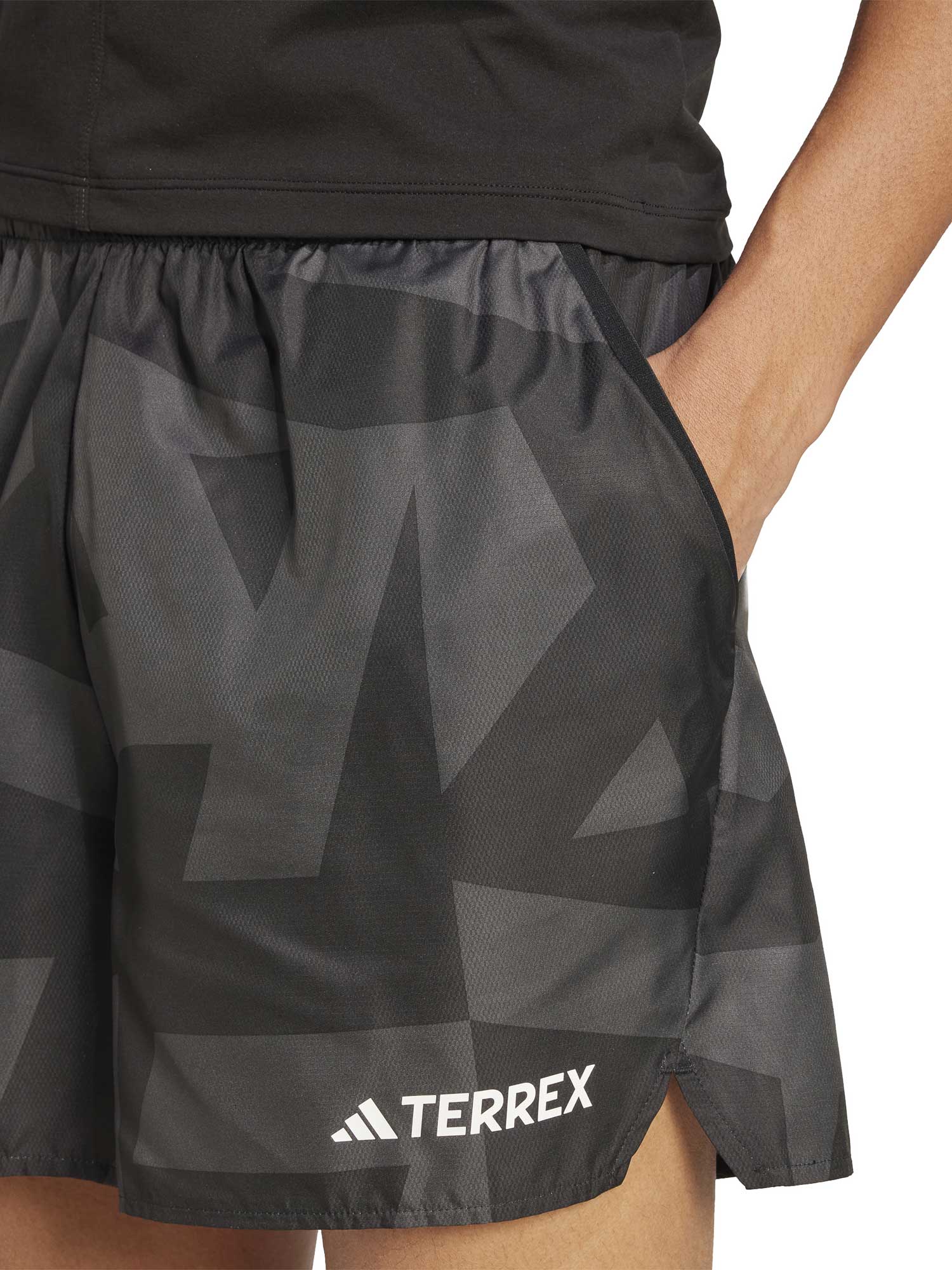 ADIDAS PERFORMANCE Къси панталони Terrex Multi Light Shorts Printed