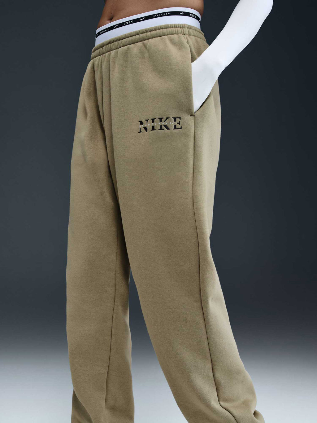 NIKE Спортно долнище W NSW PHNX FLC HR PANT GLS